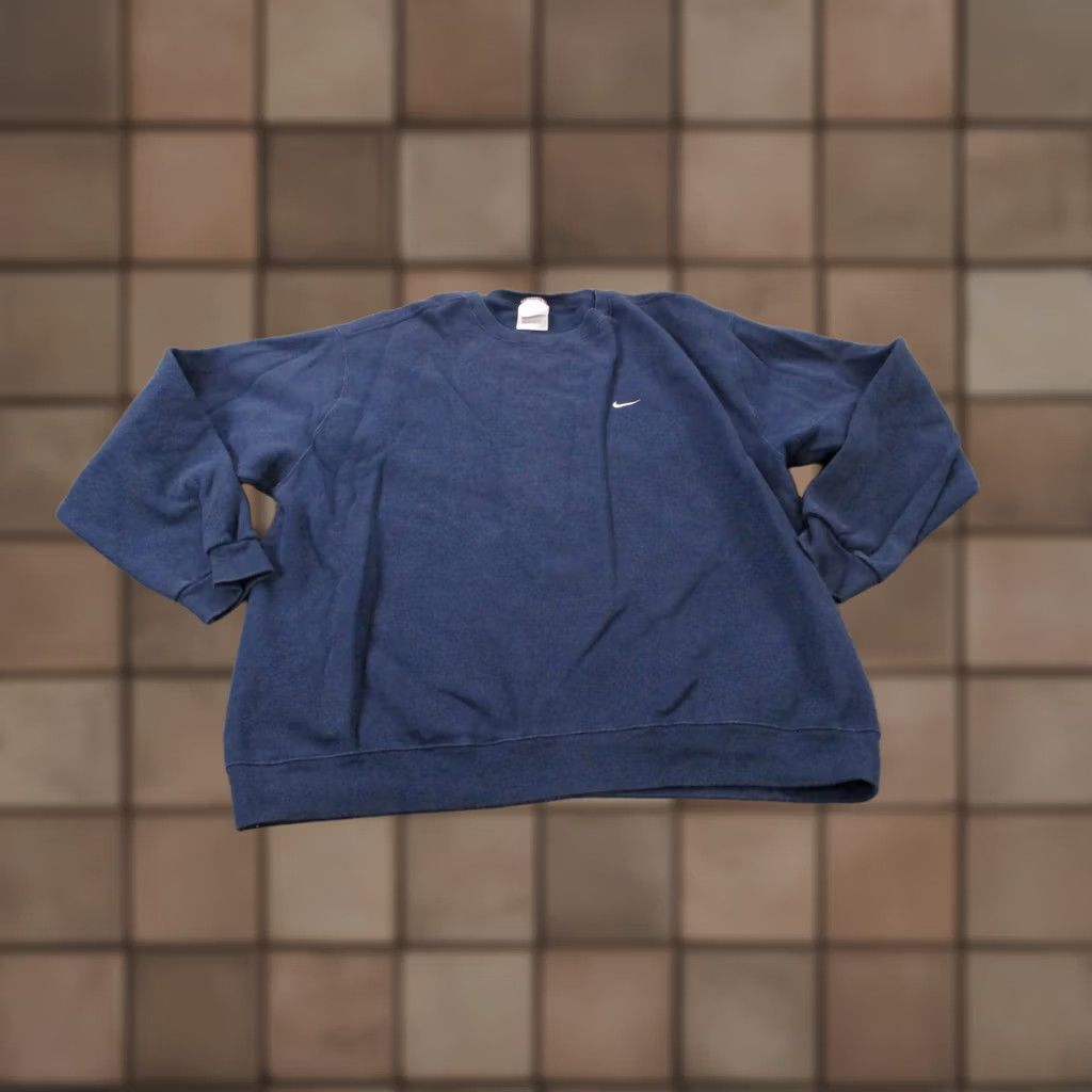 Nike VINTAGE Nike Sweatshirt Mens XL Blue Crew Pullover Logo USA 90s Sweatshirt Mens XL Blue Logo Pullover Sweatshirt Nike 90s USA Made Size US XL / EU 56 / 4 - 1 Thumbnail