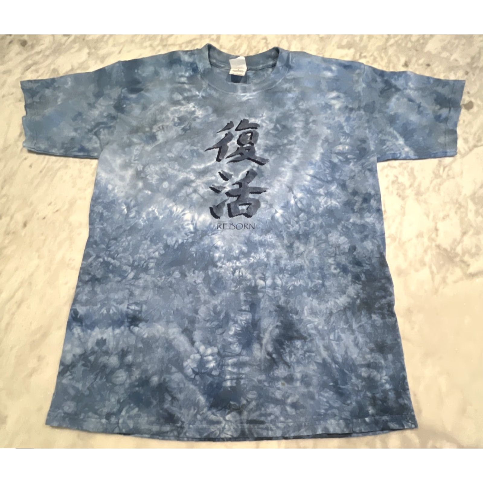 Gildan REBORN 3.8 Tie Die Blue T Shirt Men’s Large Gildan Heavy Weight Shirt Size US L / EU 52-54 / 3 - 4 Thumbnail