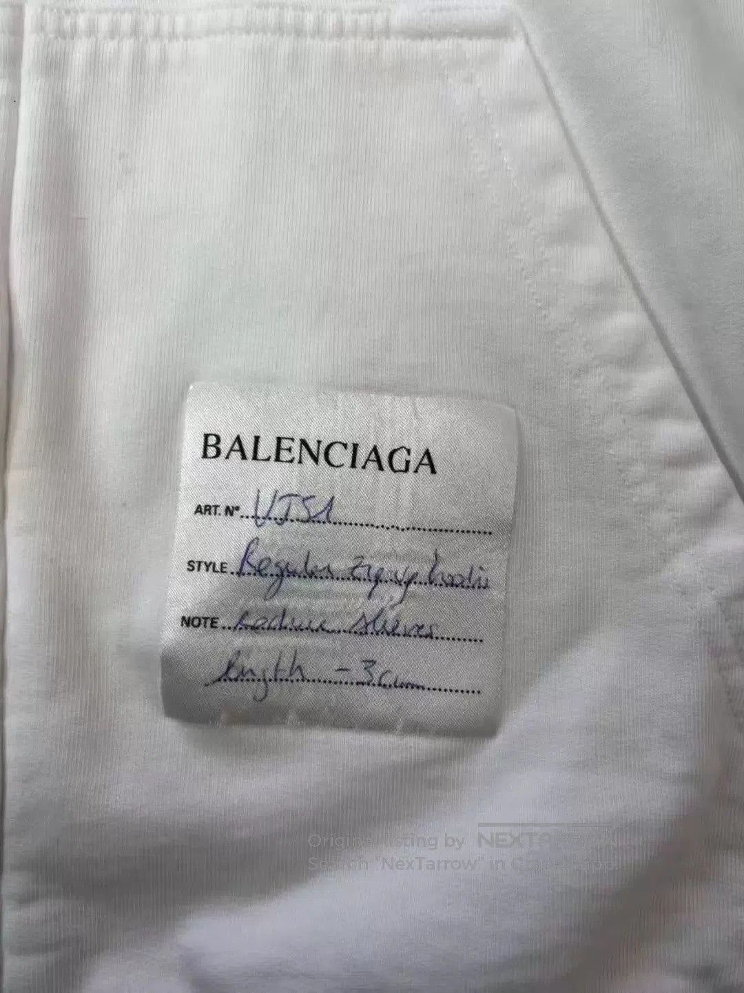 Balenciaga balenciaga white hoodie sweatshirt size small. Size US S / EU 44-46 / 1 - 3 Thumbnail