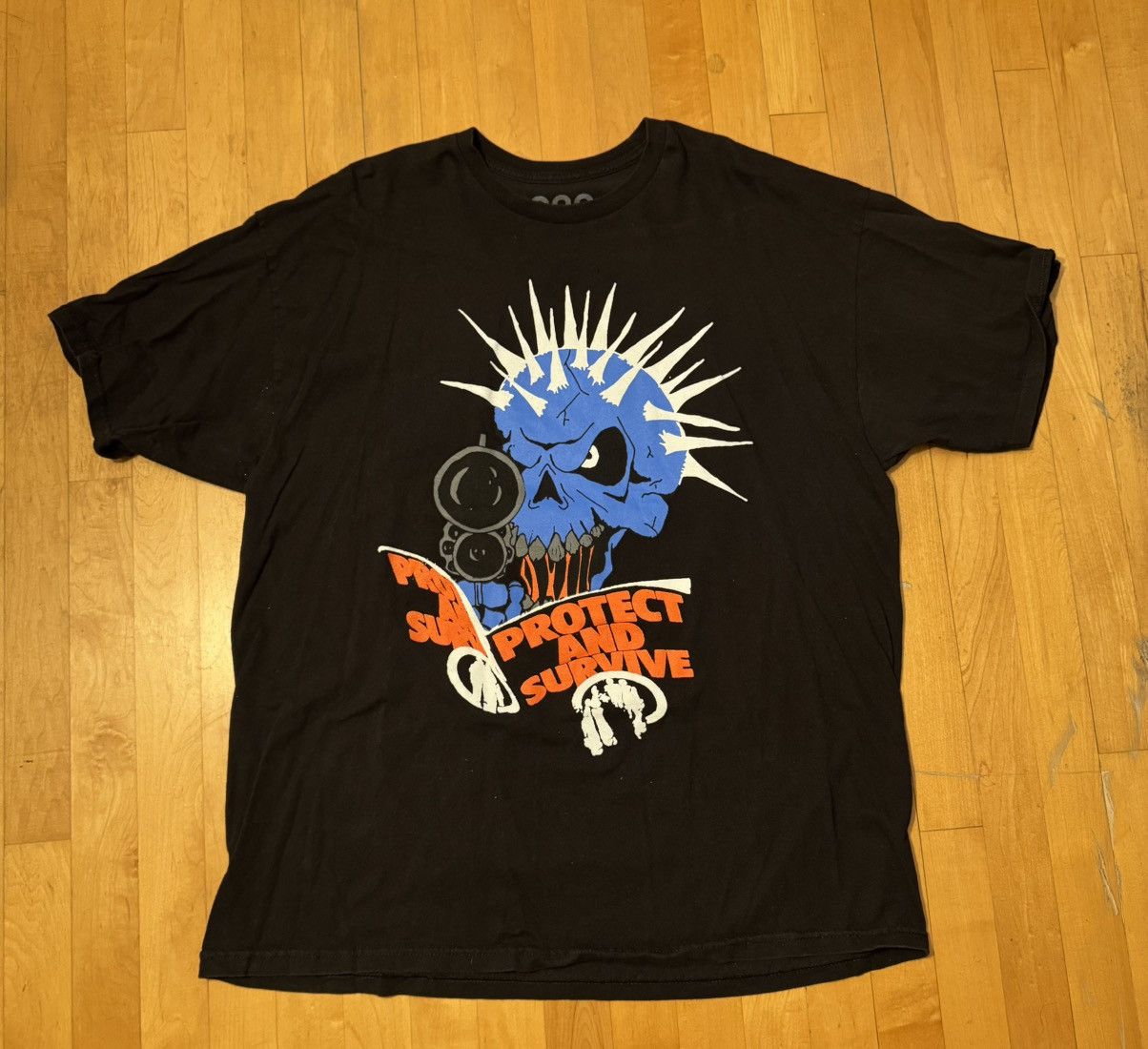 Half Evil Half Evil Graphic Tee Size US XXL / EU 58 / 5 - 1 Thumbnail