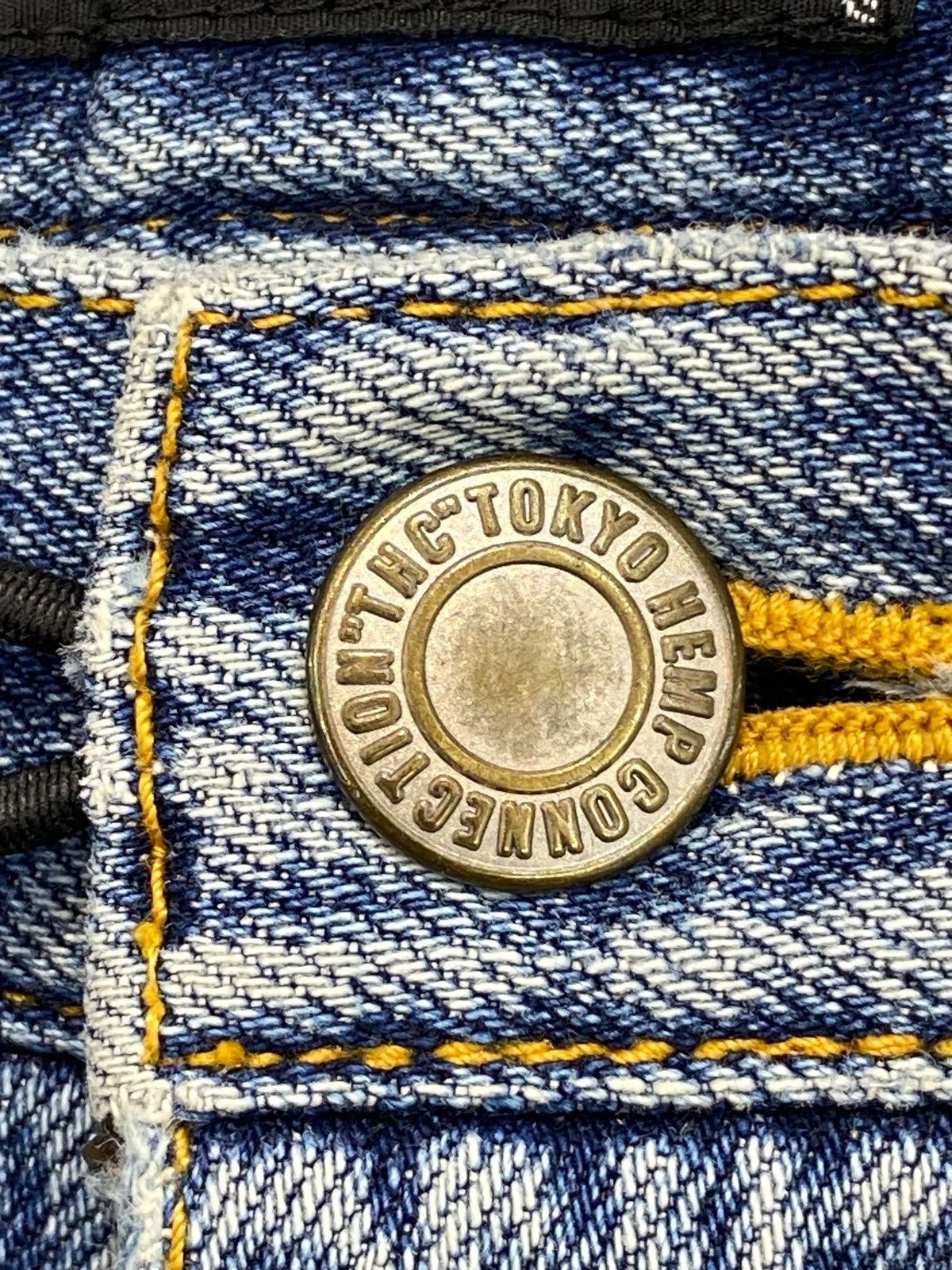 Japanese Brand Japanese Brand THC Blue Wash Style Loose Jeans Size US 31 - 11 Thumbnail