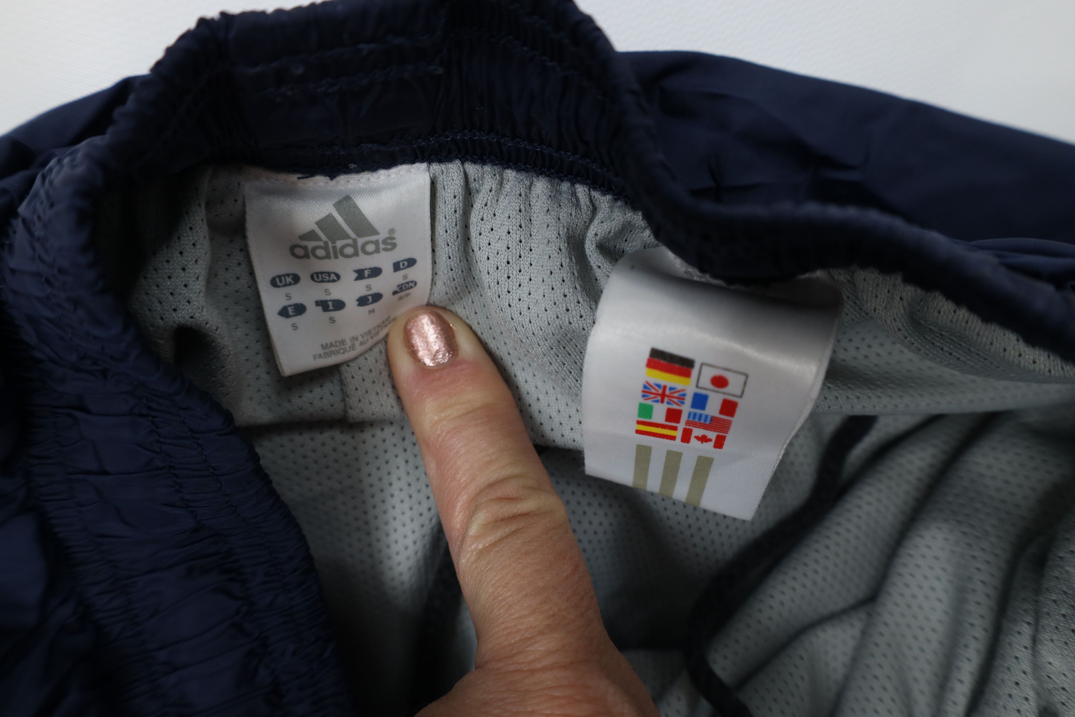 Adidas Vintage Adidas University Football Lined Windbreaker Pants Size US 32 / EU 48 - 10 Thumbnail