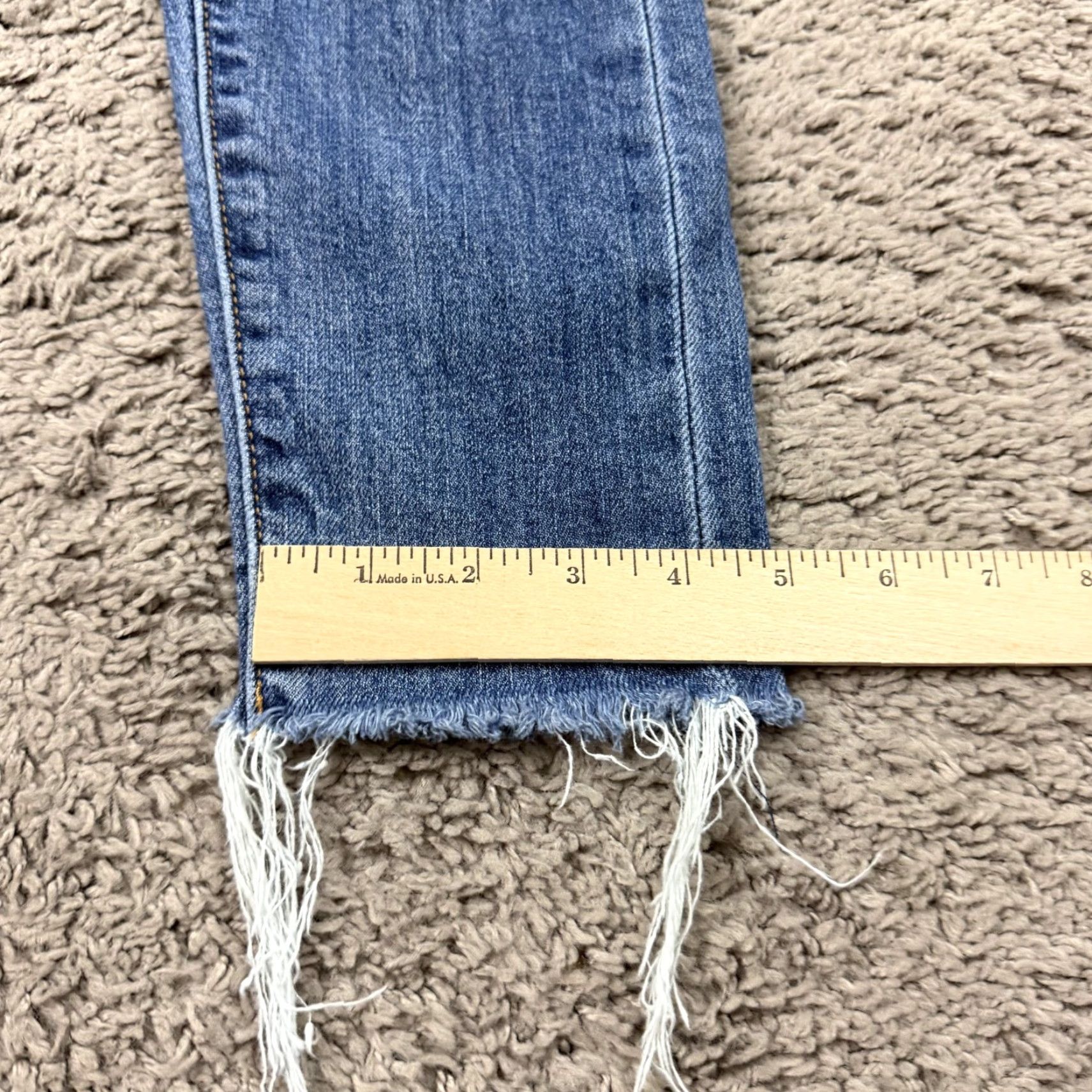 Levi's Levi's Wedgie Fit Jeans Womens 27 Skinny High Rise Button Fly Denim Blue 24x26 Regular Rise Stretch Distressed Cotton Blend 27 Womens Levi's Jeans Size 24" / US 00 / IT 34 - 7 Thumbnail