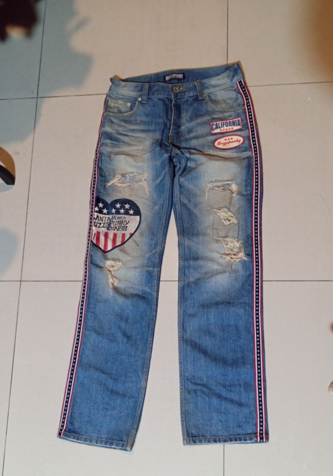 Hysteric Glamour × Japanese Brand Buzz Spunky Distressed Denim Inspiration by Hysteric Glamour Size US 30 / EU 46 - 1 Thumbnail