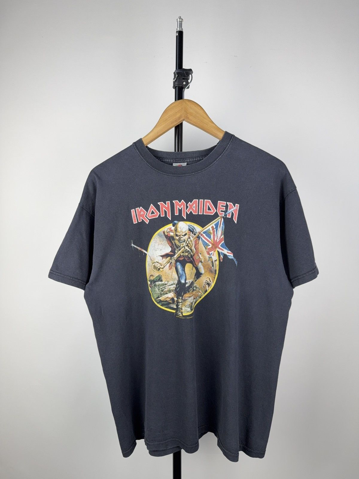 Band Tees × Iron Maiden Vintage Iron Maiden 2005 Tour Tee Somewhere Back In Time L Size US L / EU 52-54 / 3 - 1 Thumbnail