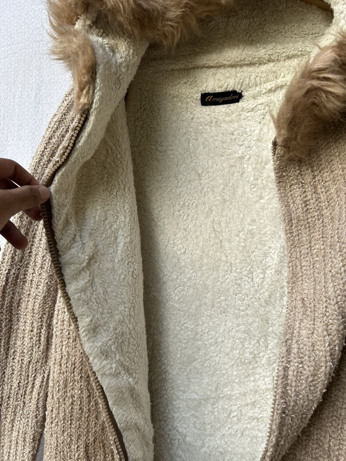 Japanese Brand × Vintage Amayadori Fur Hoodie Zipper Knit Styled Size US L / EU 52-54 / 3 - 5 Thumbnail