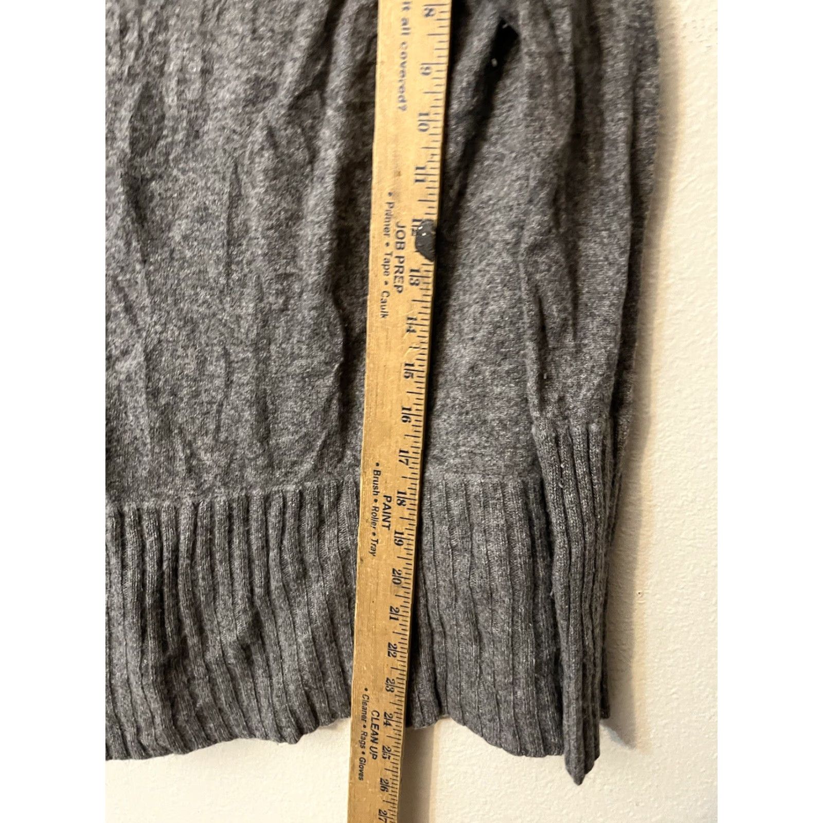 Banana Republic Banana Republic Cardigan Sweater Womens XS Gray Cashmere Nylon Viscose Wool Knit Long Sleeve Pockets Size XS / US 0-2 / IT 36-38 - 4 Thumbnail