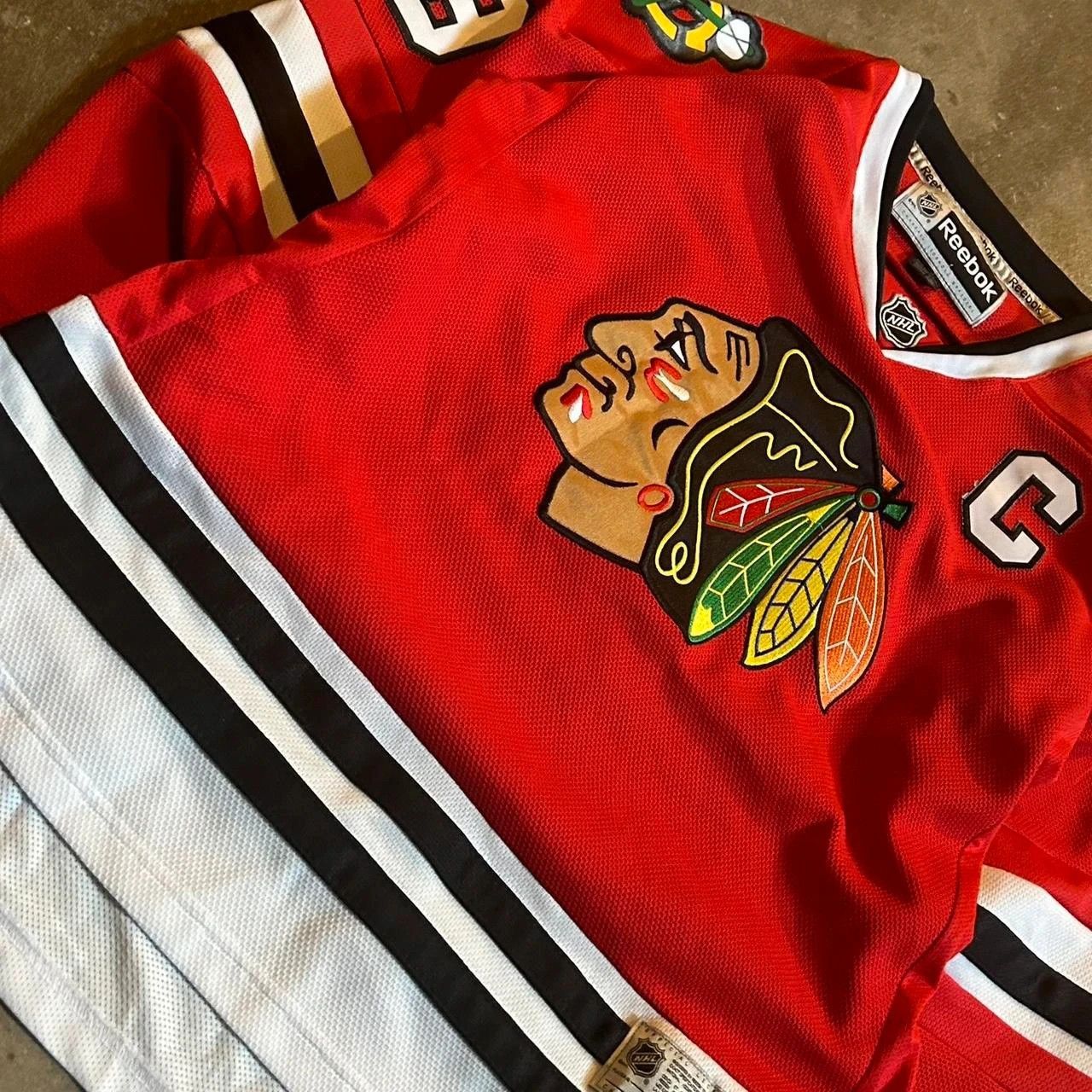 Reebok Reebok Breakaway NHL Hockey Toews Jerseys Chicago Blackhawks Size US XL / EU 56 / 4 - 2 Thumbnail