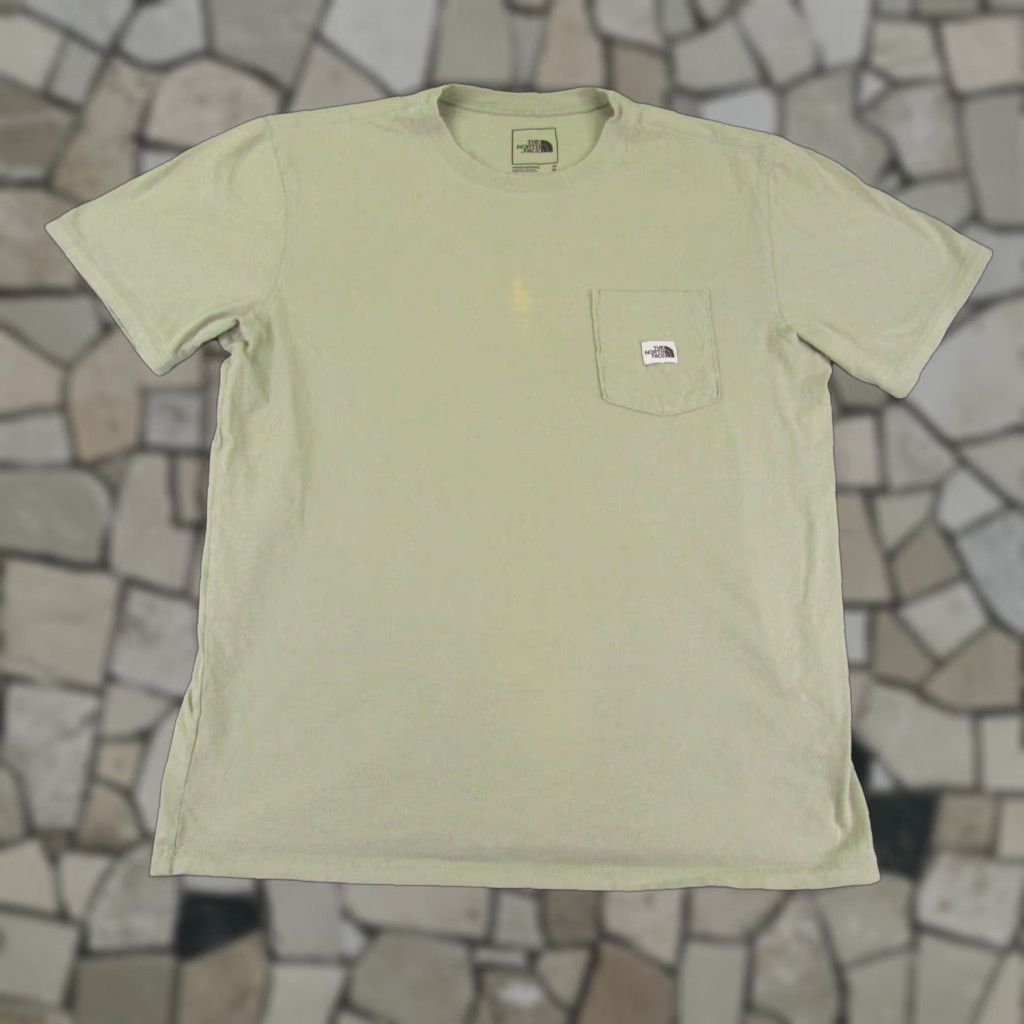 The North Face The North Face Shirt Mens Medium Green Outdoors Hiking Climbing Traveling Casual Graphic Print Short Sleeve Crew Neck Logo T-Shirt Size US M / EU 48-50 / 2 - 1 Thumbnail