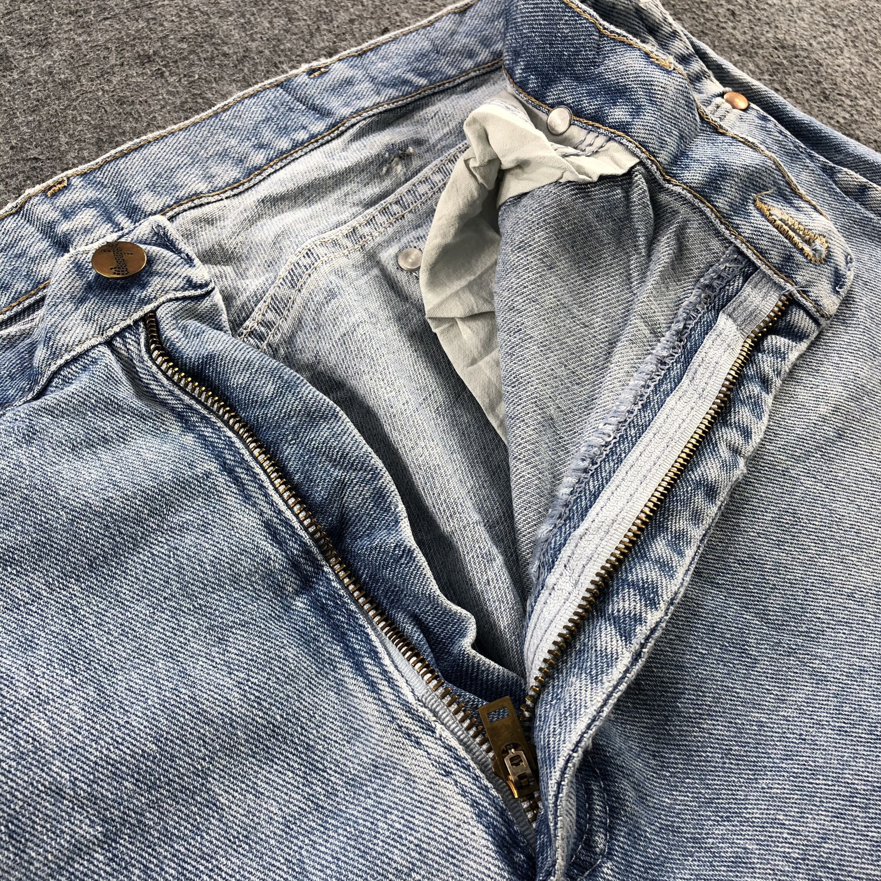 Vintage Vintage Light Wash Wrangler Jeans-J2092 Size US 36 / EU 52 - 8 Thumbnail