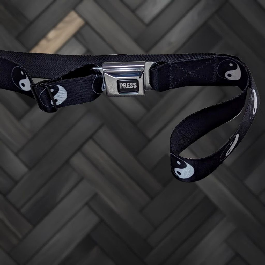 Vintage VINTAGE Buckle Down USA made YIN YANG seat belt style Belt one size 24-44 Mens Size ONE SIZE - 1 Thumbnail