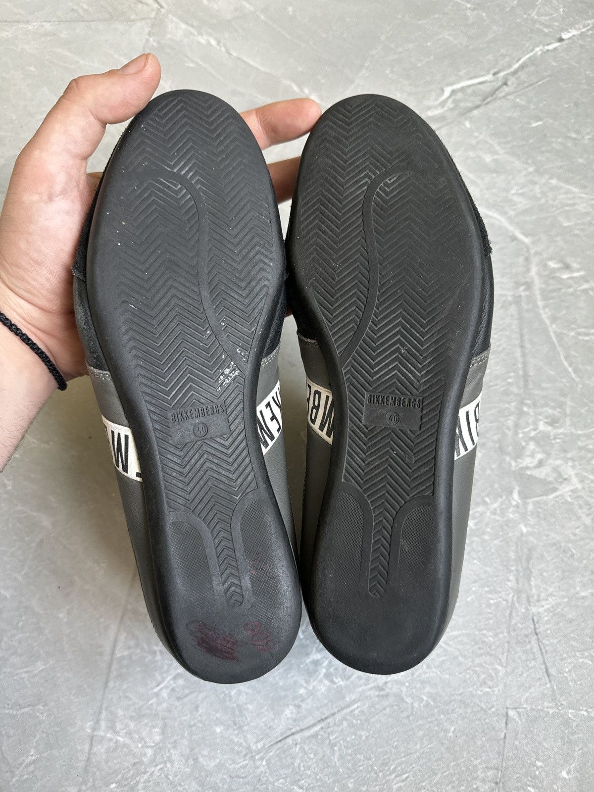 Dirk Bikkembergs Vintage Dirk Bikkembergs Leather Sneakers Japan Avantgarde Size US 7 / EU 40 - 14 Thumbnail