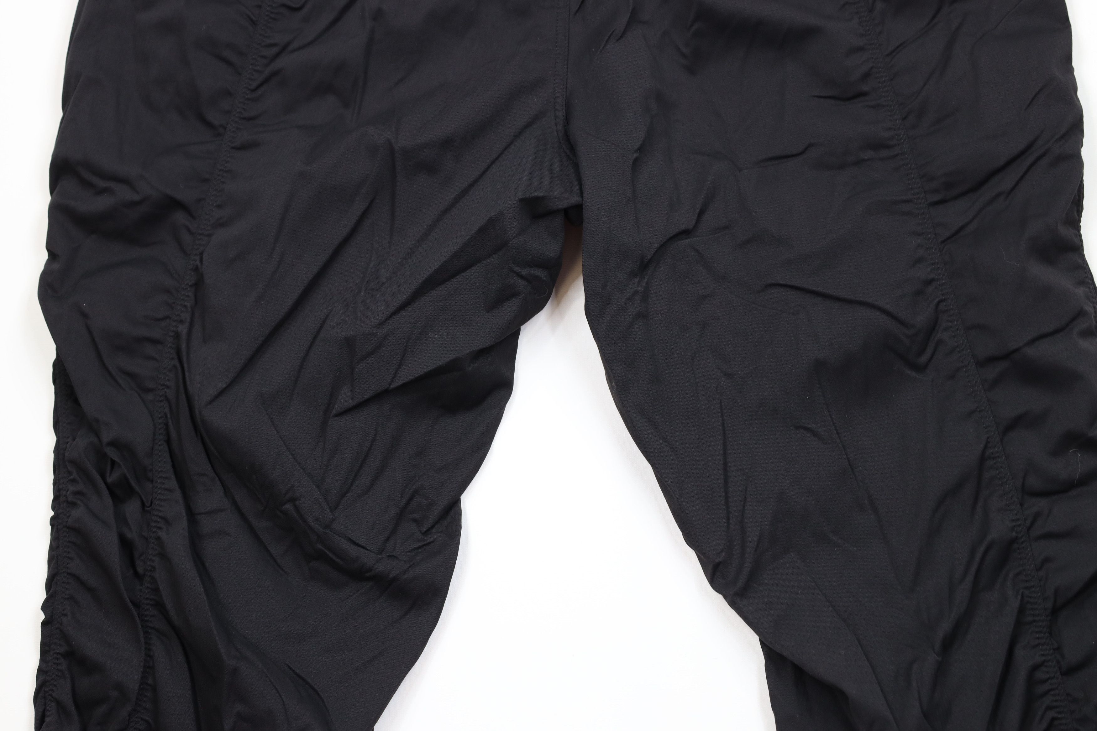 The North Face The North Face Spell Out Cropped Trekking Capris Pants Black Size 39" - 9 Thumbnail