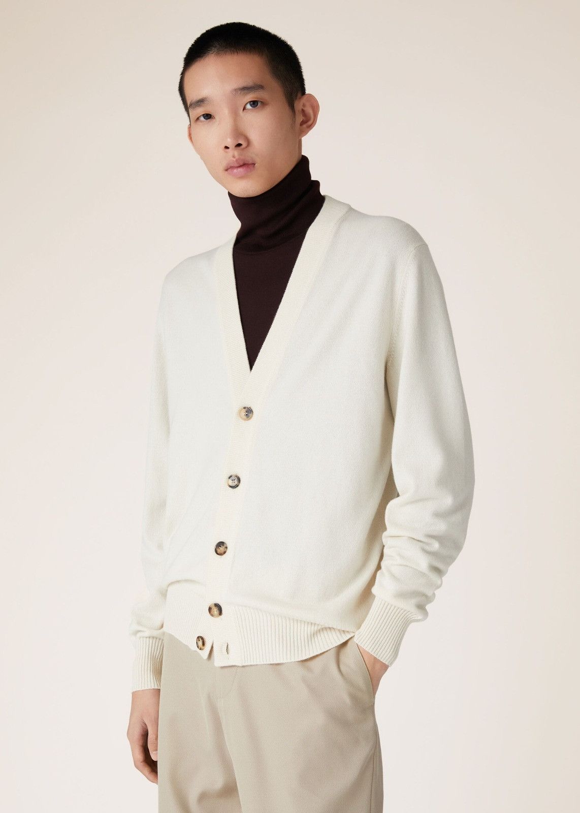 Loro Piana o1srvl11e1224 Baby Cashmere Cardigan in White Size US M / EU 48-50 / 2 - 1 Thumbnail