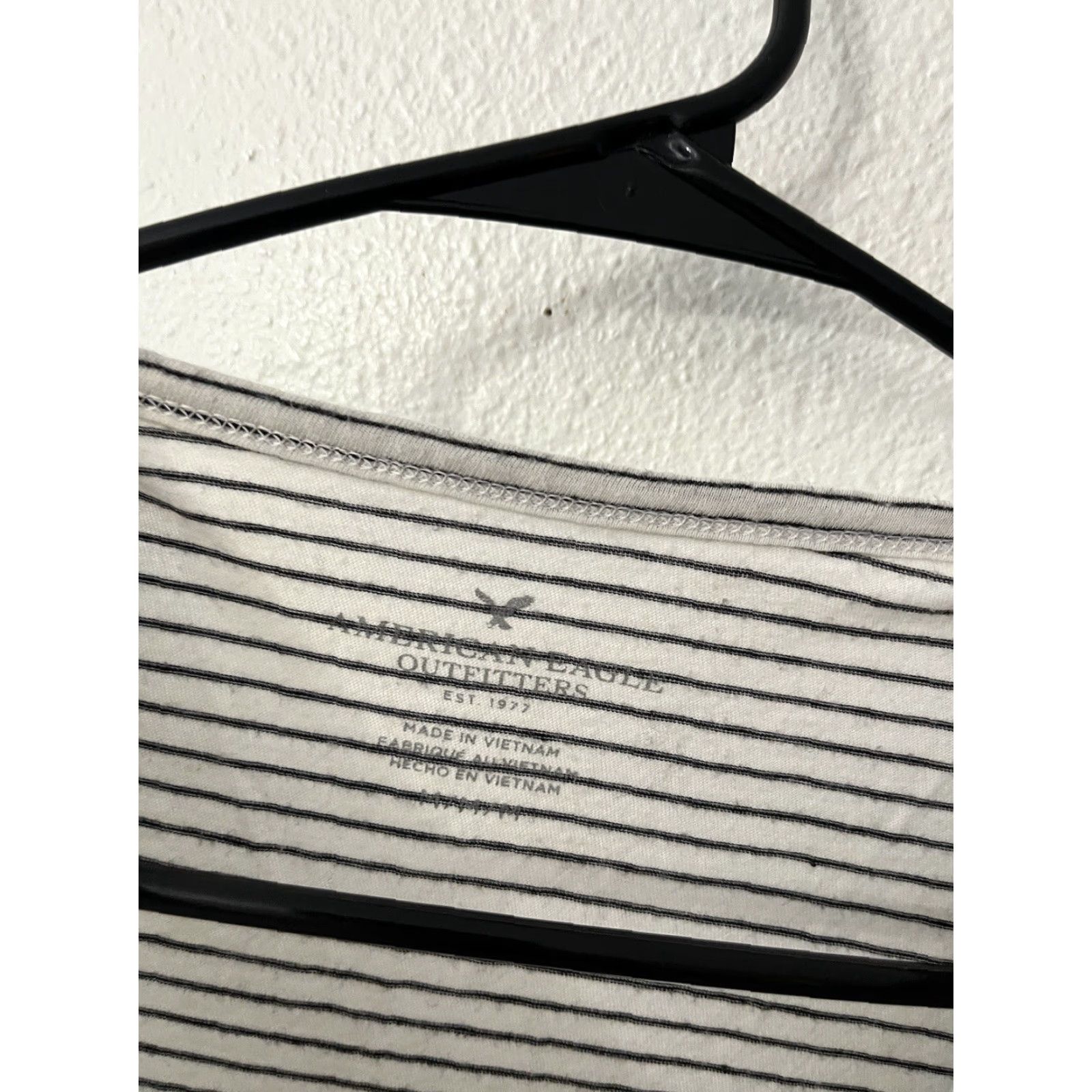 American Eagle Outfitters American Eagle Outfitters T-Shirt Women M White Striped Short Sleeve Crew Neck Basic Casual Preppy Classic Cotton Polyester Size M / US 6-8 / IT 42-44 - 3 Thumbnail