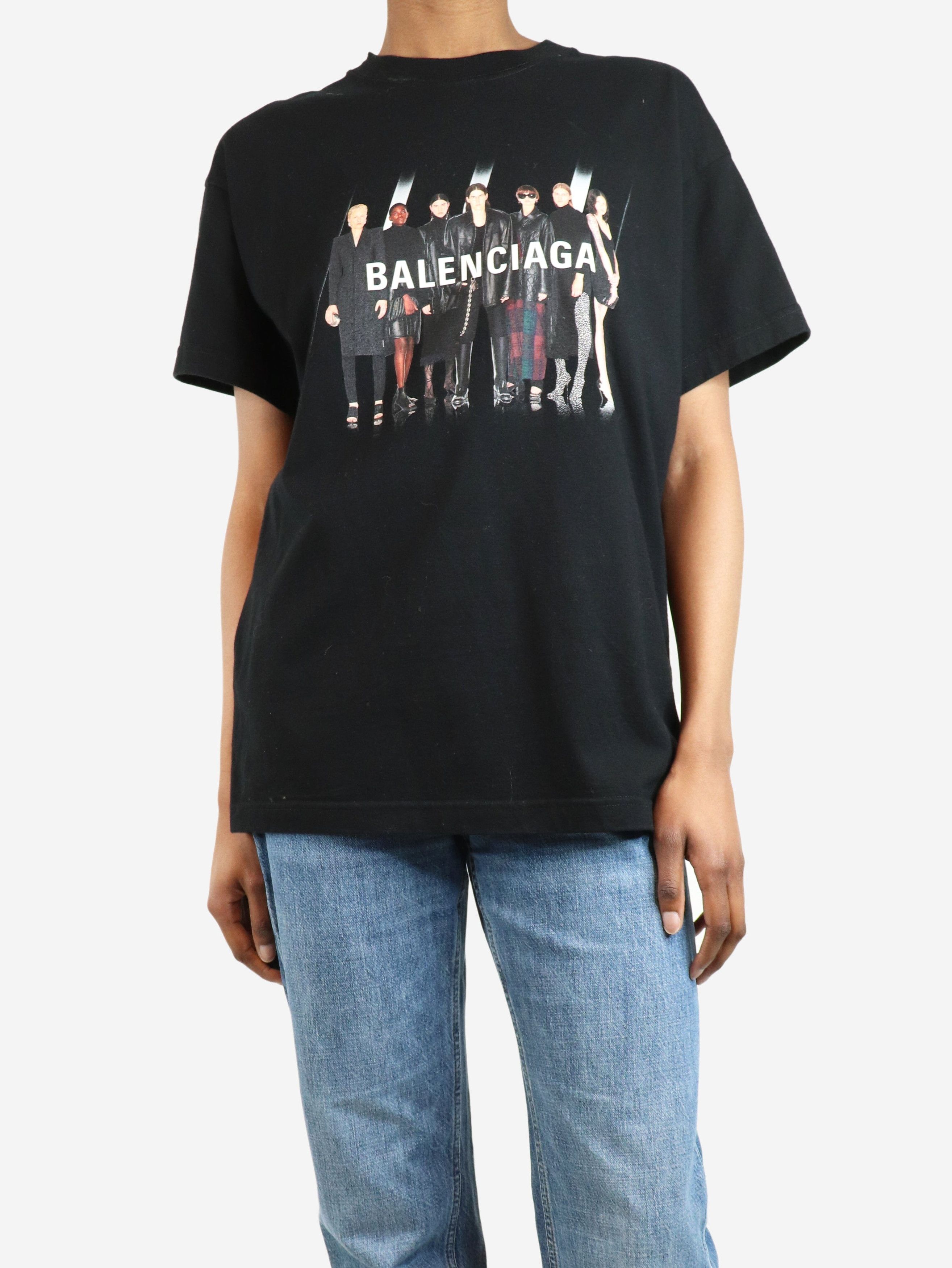 【美品】バレンシアガ　センター刺繍ロゴTシャツ　EST1917　紺　ネイビー. 美品】バレンシアガ センター刺繍ロゴTシャツ EST1917 紺 ネイビー