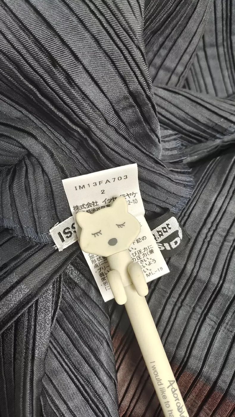 Issey Miyake Issey Miyake size:2 A grayish-blue horizontal stripe sprin Size M / US 6-8 / IT 42-44 - 7 Thumbnail