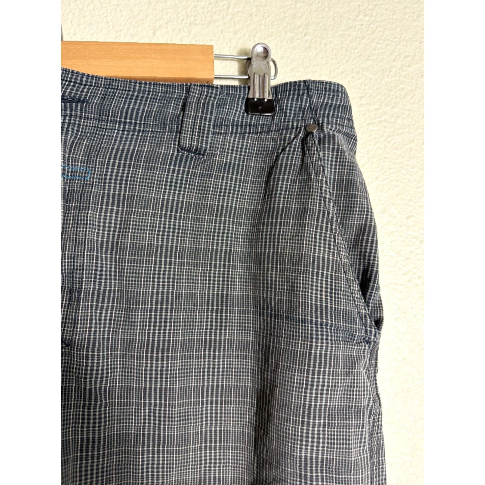 Vintage Columbia Cargo Shorts Men 36 Regular Blue Plaid Omni Tech Size US 36 / EU 52 - 5 Thumbnail