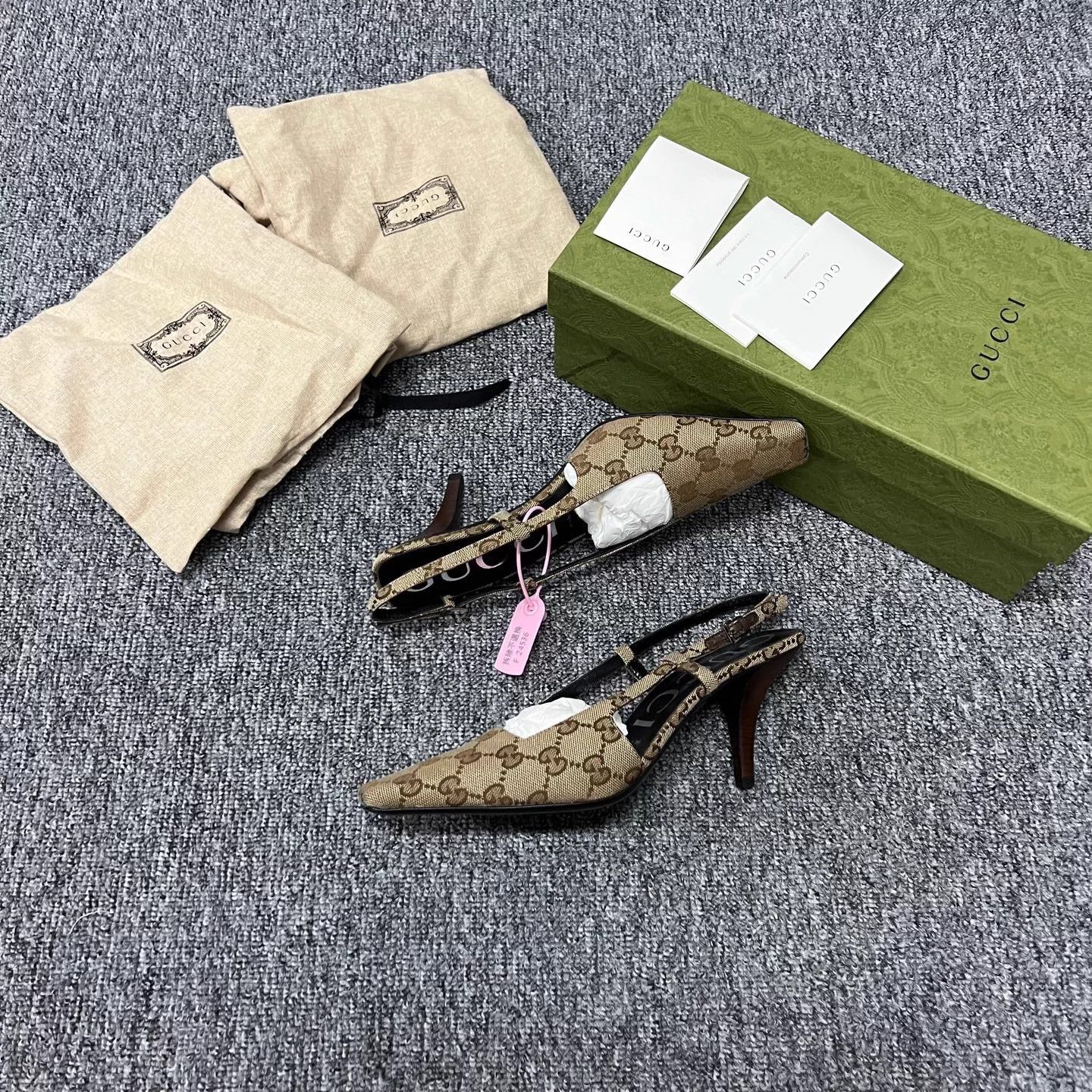 Gucci Gucci GG Monogram Square Toe Kitten 37 EU (Worn Once) Size US 6.5 / IT 36.5 - 3 Thumbnail