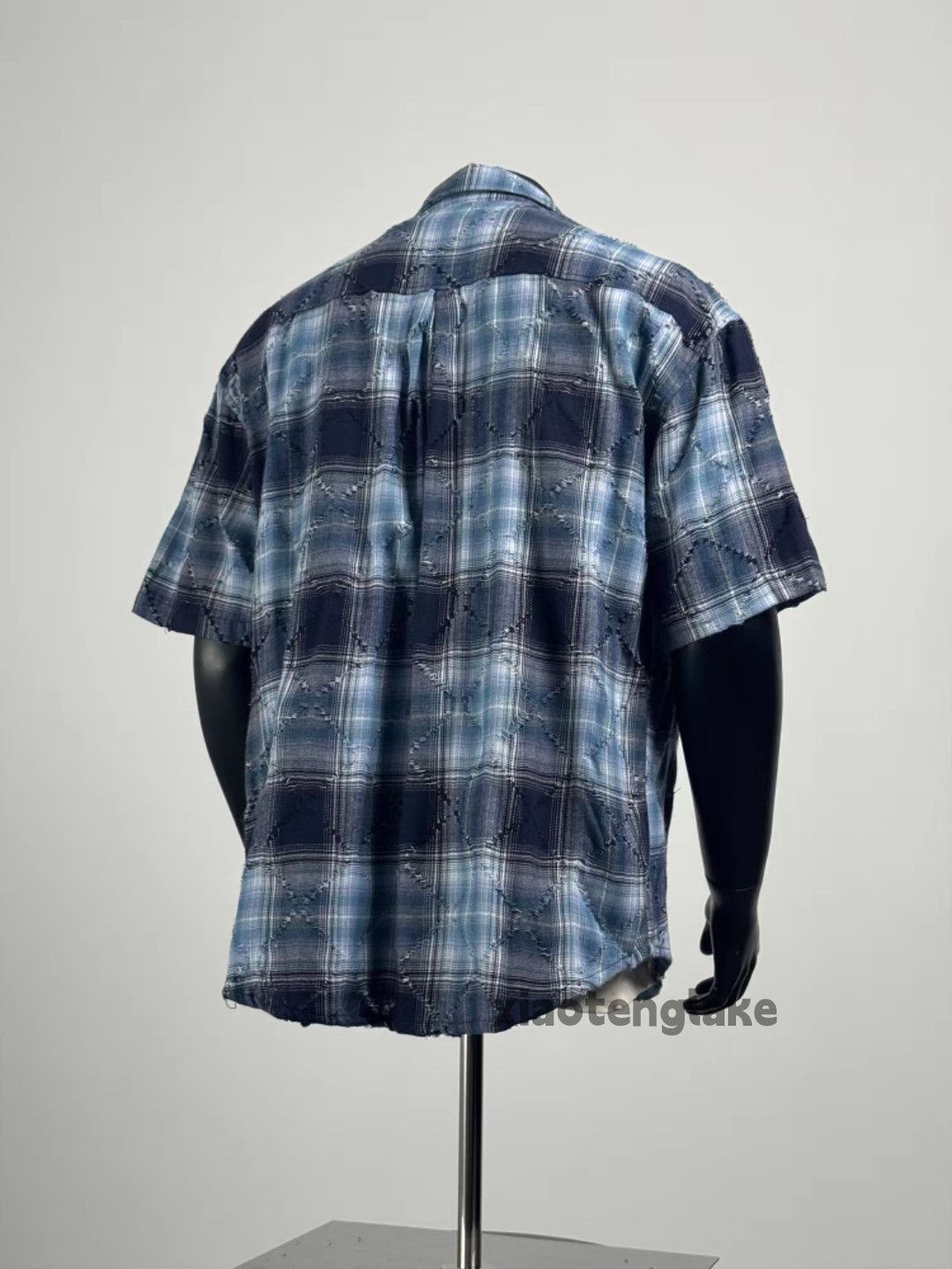 Vintage Unisex outdoor utility loose pattern festival plaid shirt Size US L / EU 52-54 / 3 - 5 Thumbnail