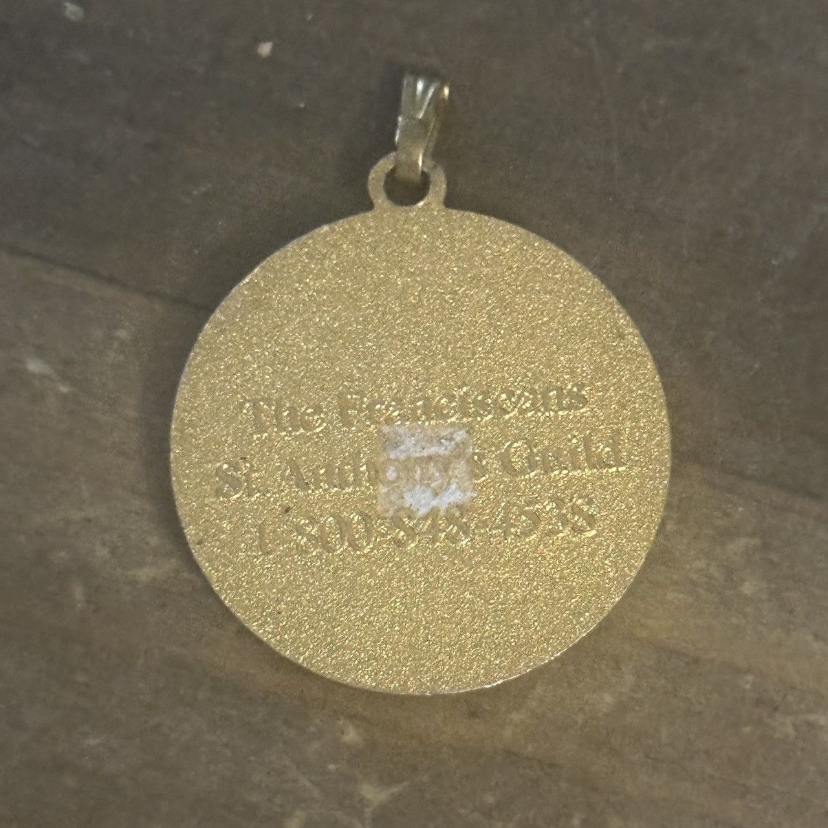 Vintage Vintage The Francisoans St. Anthony’s Guild pendant Size ONE SIZE - 3 Thumbnail