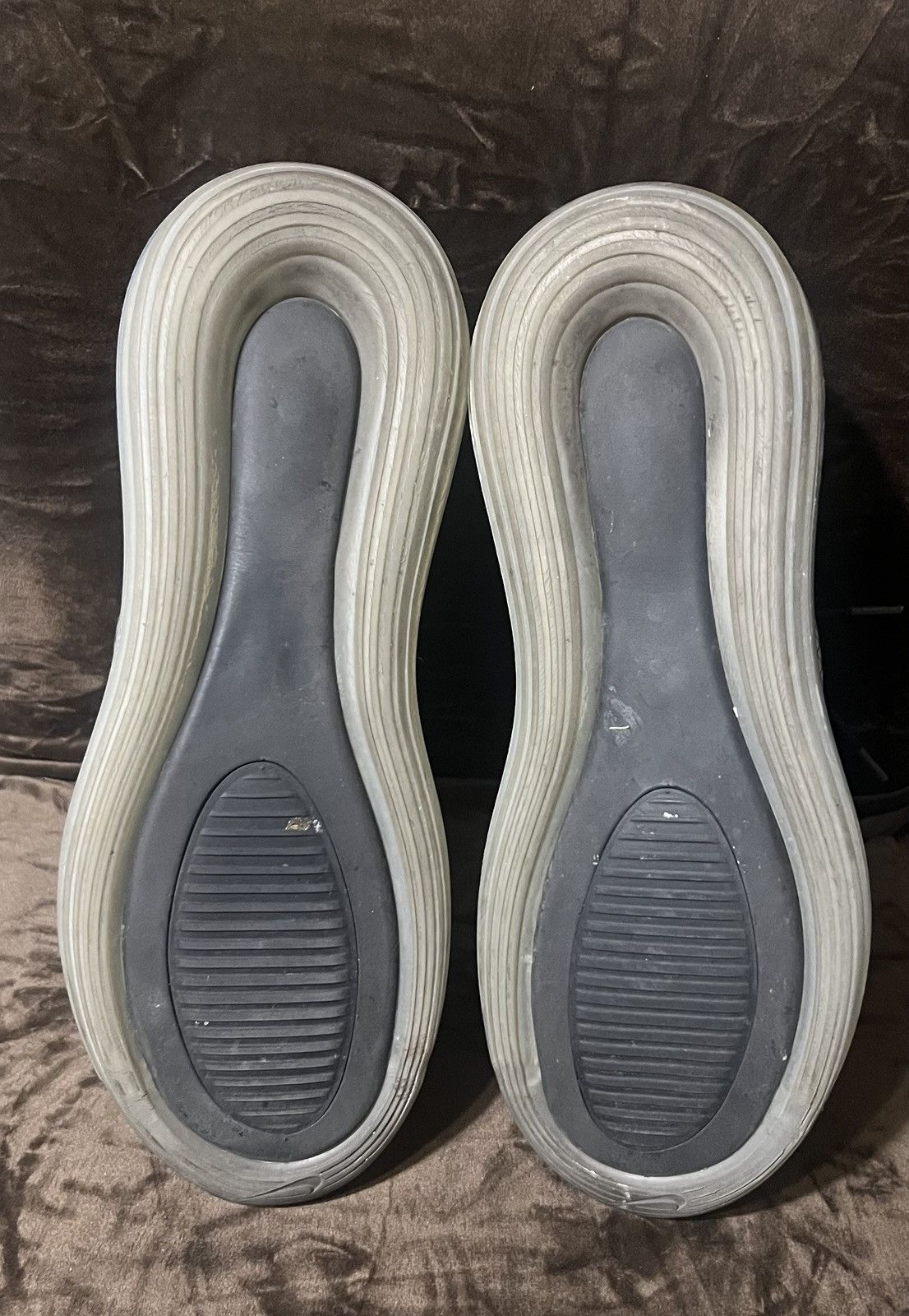 Nike Nike Air Max MX 720-818 Size US 11.5 / EU 44-45 - 7 Thumbnail