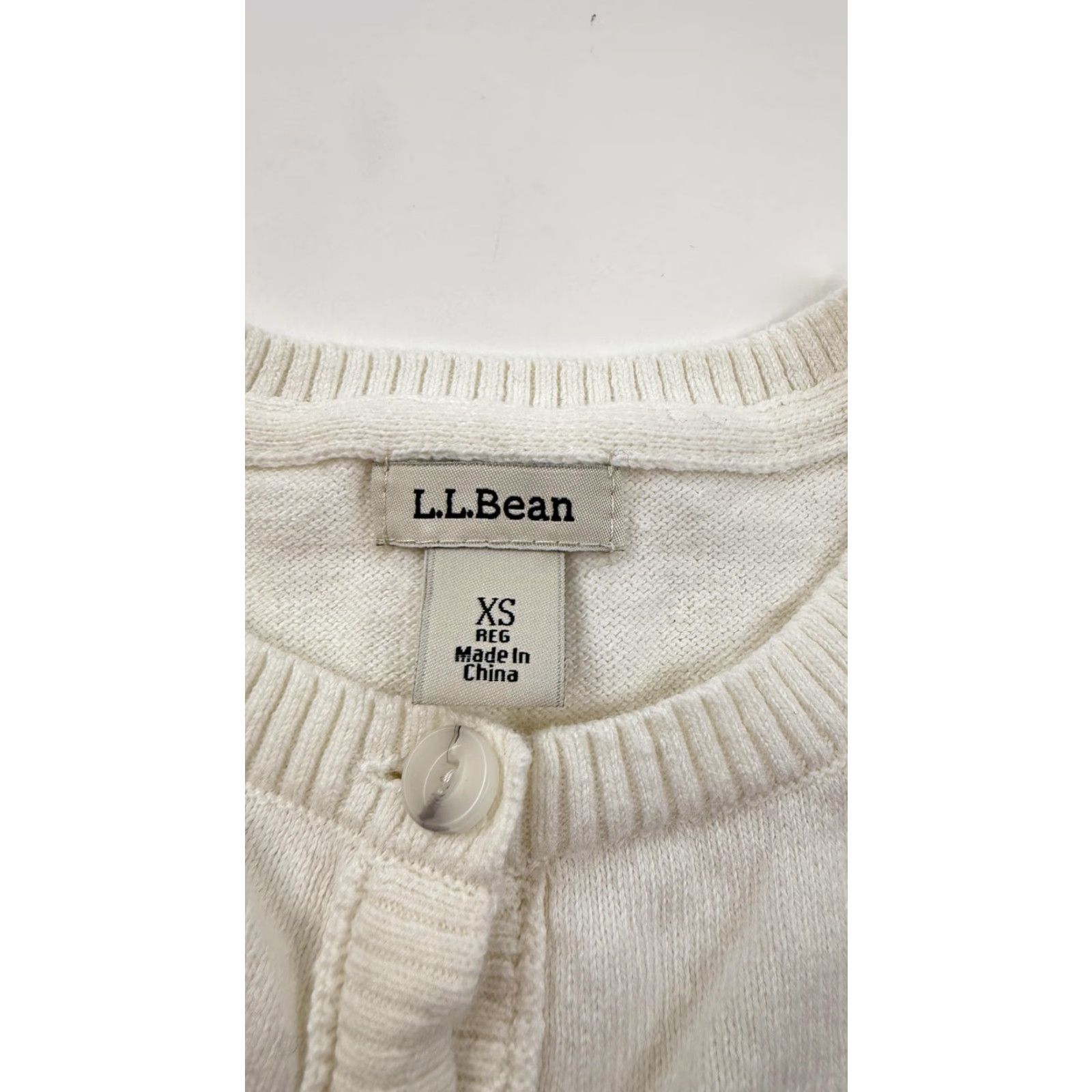 Vintage L.L. Bean Cardigan Sweater Womens XS White Cotton Cashmere Button Front Knit Size XS / US 0-2 / IT 36-38 - 4 Thumbnail