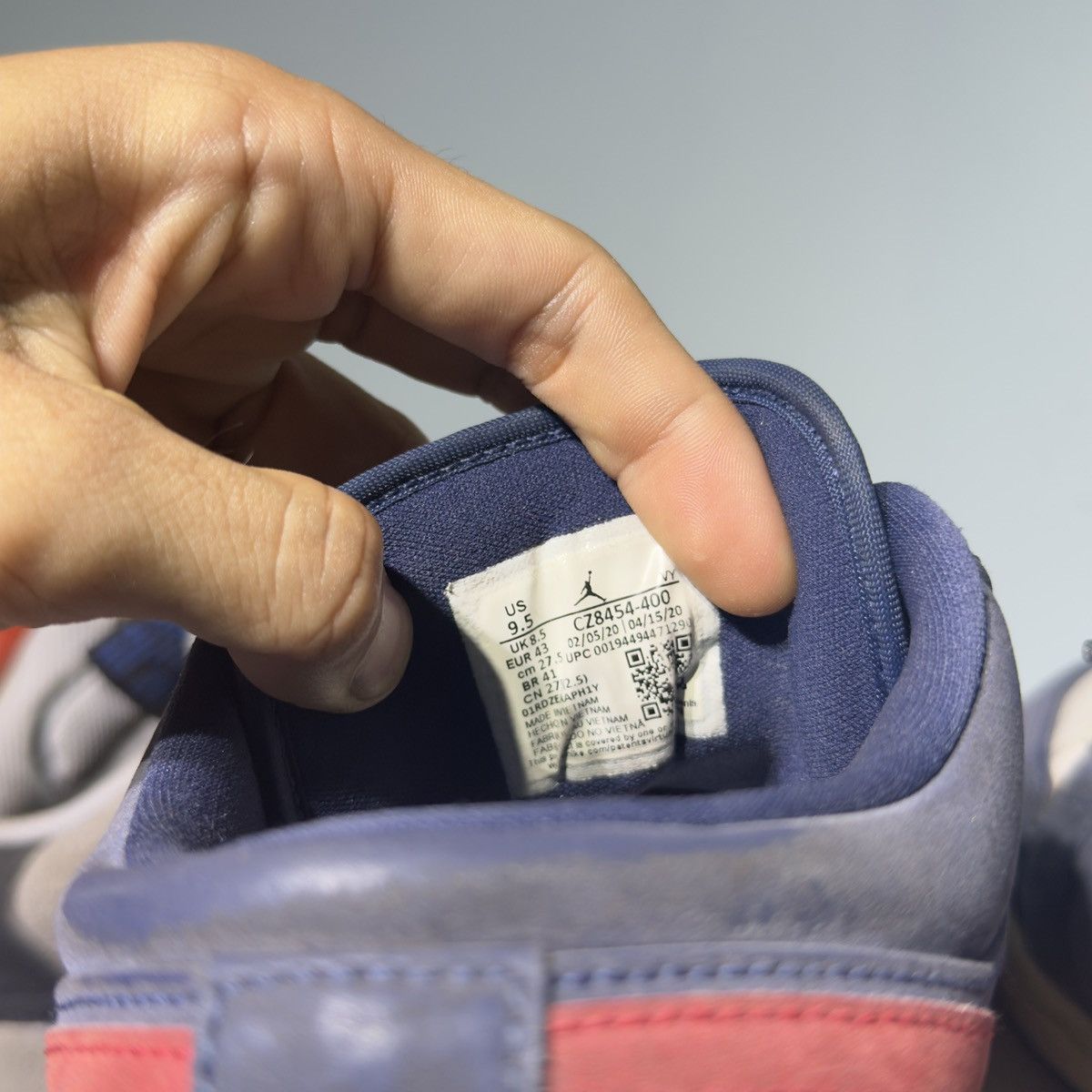 Jordan Brand Jordan 1 low " USA" Size US 9.5 / EU 42-43 - 7 Thumbnail