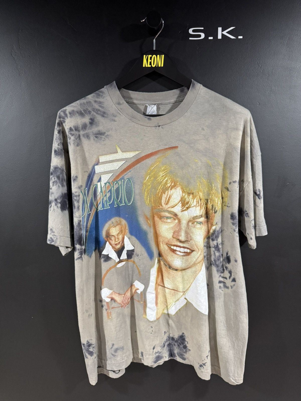 Vintage 1990s Vintage Leonardo DiCaprio Rap Tee Style XL Size US XL / EU 56 / 4 - 1 Thumbnail