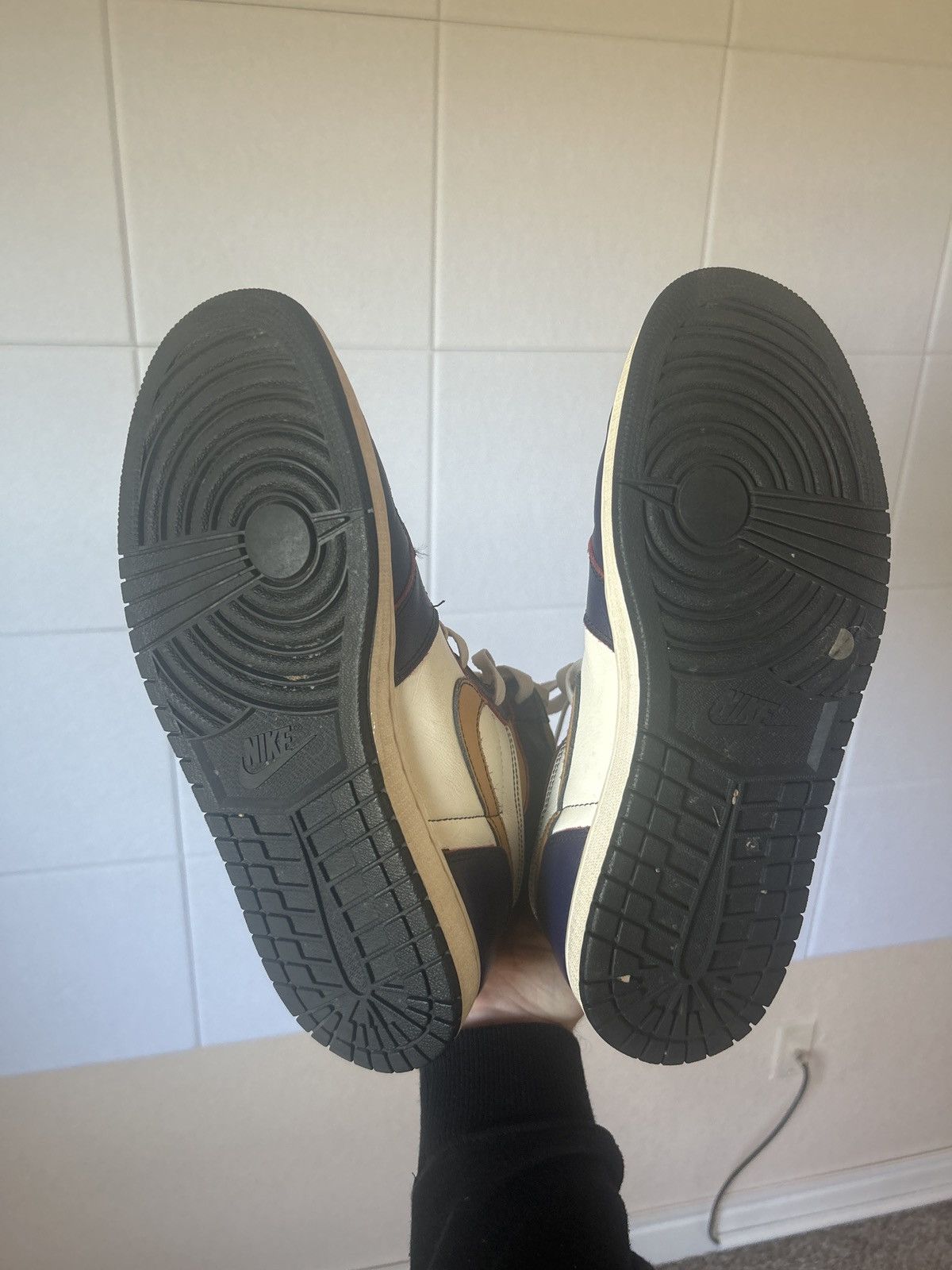 Jordan Brand LA to Chicago Jordan SB 1 Size US 11 / EU 44 - 7 Thumbnail