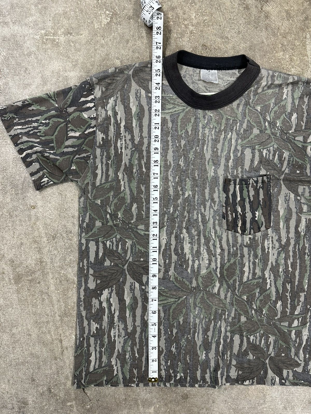 Realtree Vintage 90s Realtree Camouflage Pocket T-Shirt Size US M / EU 48-50 / 2 - 12 Thumbnail
