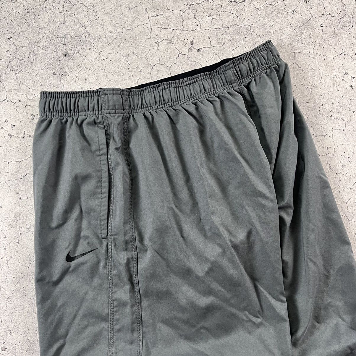 Nike × Vintage Nike Vintage Track Baggy Y2K Drill Streetwear Pants Dri Fit Size US 36 / EU 52 - 7 Thumbnail