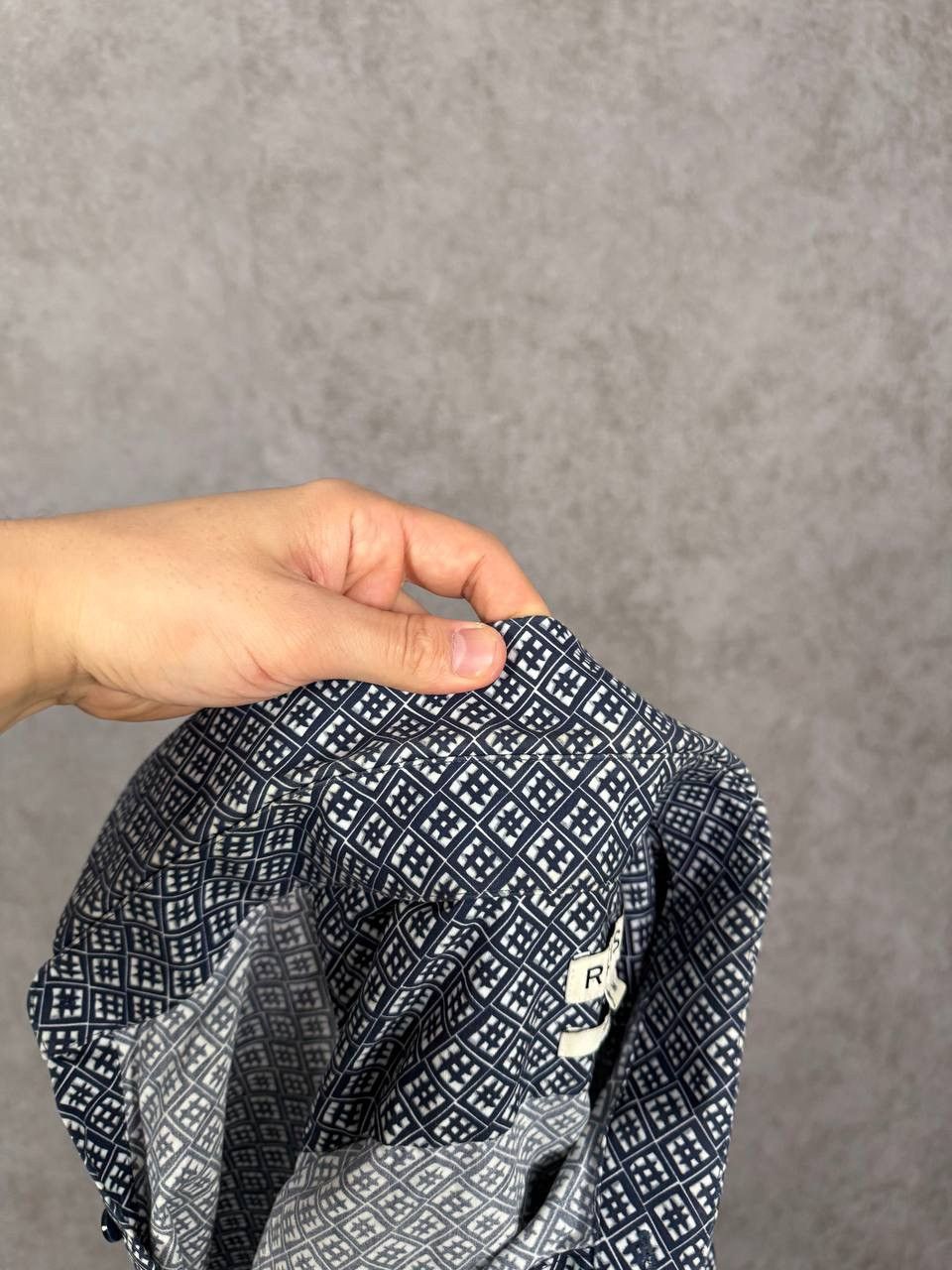 Reiss Reiss art designer shirt Size US S / EU 44-46 / 1 - 6 Thumbnail