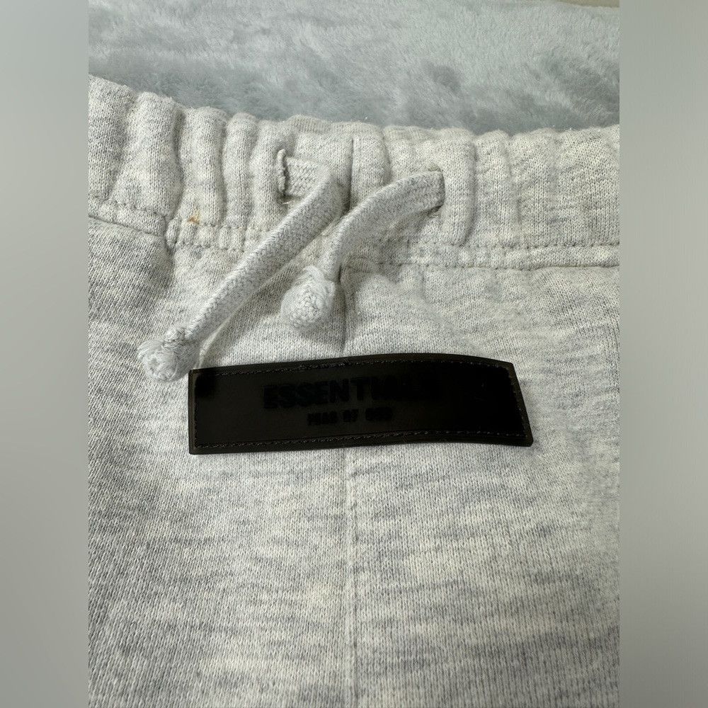 Essentials Essentials Fear of God FOG Fleece Sweatpants Beige Women's Size 26" / US 2 / IT 38 - 5 Thumbnail