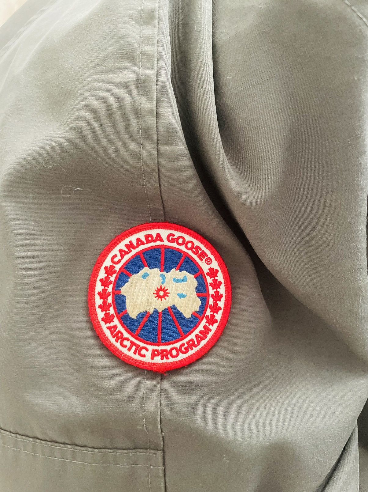 Canada Goose Canada goose bomber Men’s Size US L / EU 52-54 / 3 - 9 Thumbnail