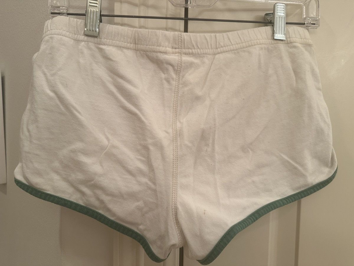 Abercrombie & Fitch Women’s Abercrombie Varsity Prep white shorts. Size S Size 27" / US 4 / IT 40 - 3 Thumbnail
