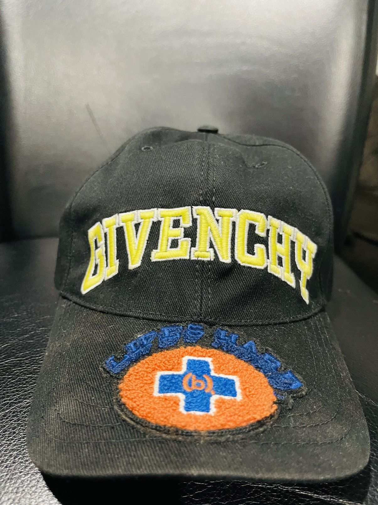 Givenchy Givenchy “life’s hard” hat Size ONE SIZE - 1 Thumbnail