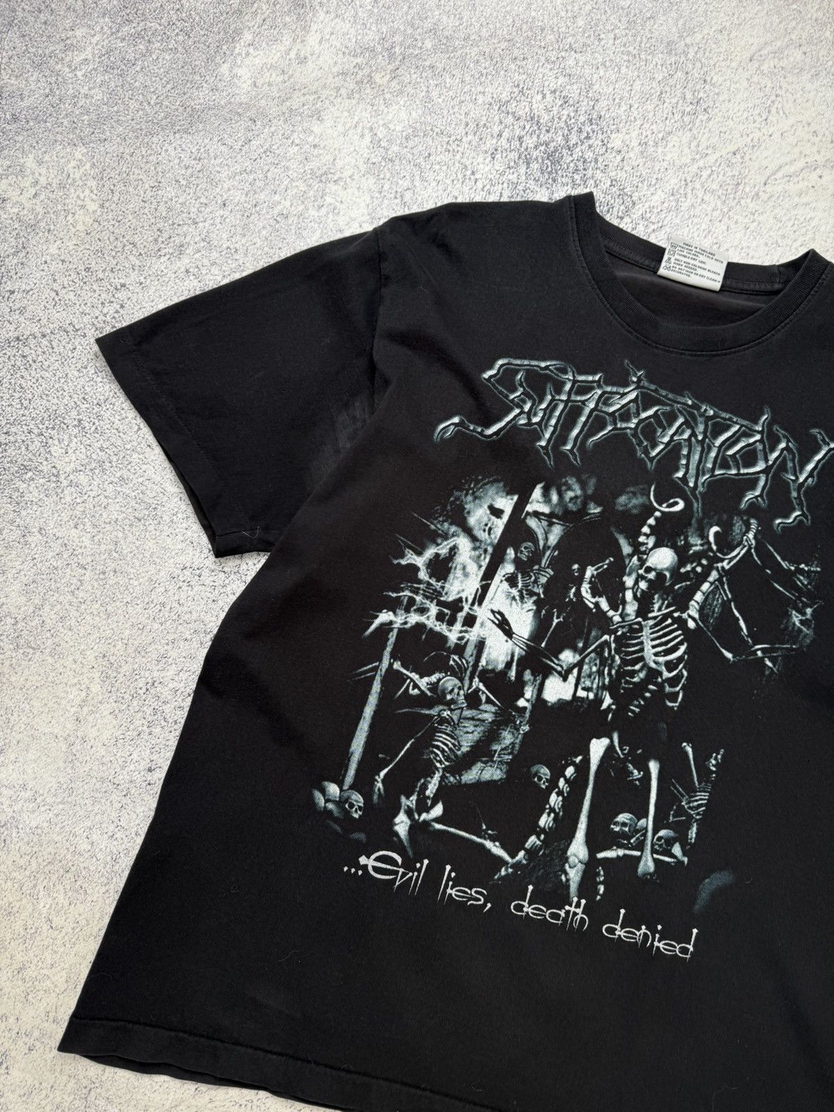 Vintage SUFFOCATION Evil Lies Death Denied Tshirt Souls To Deny 2005 Size US L / EU 52-54 / 3 - 5 Thumbnail