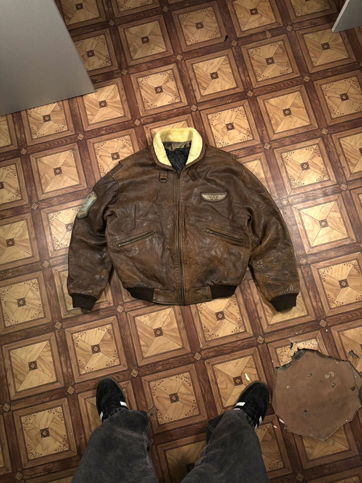 Vintage Avirex style leather bomber jacket Size US L / EU 52-54 / 3 - 3 Thumbnail