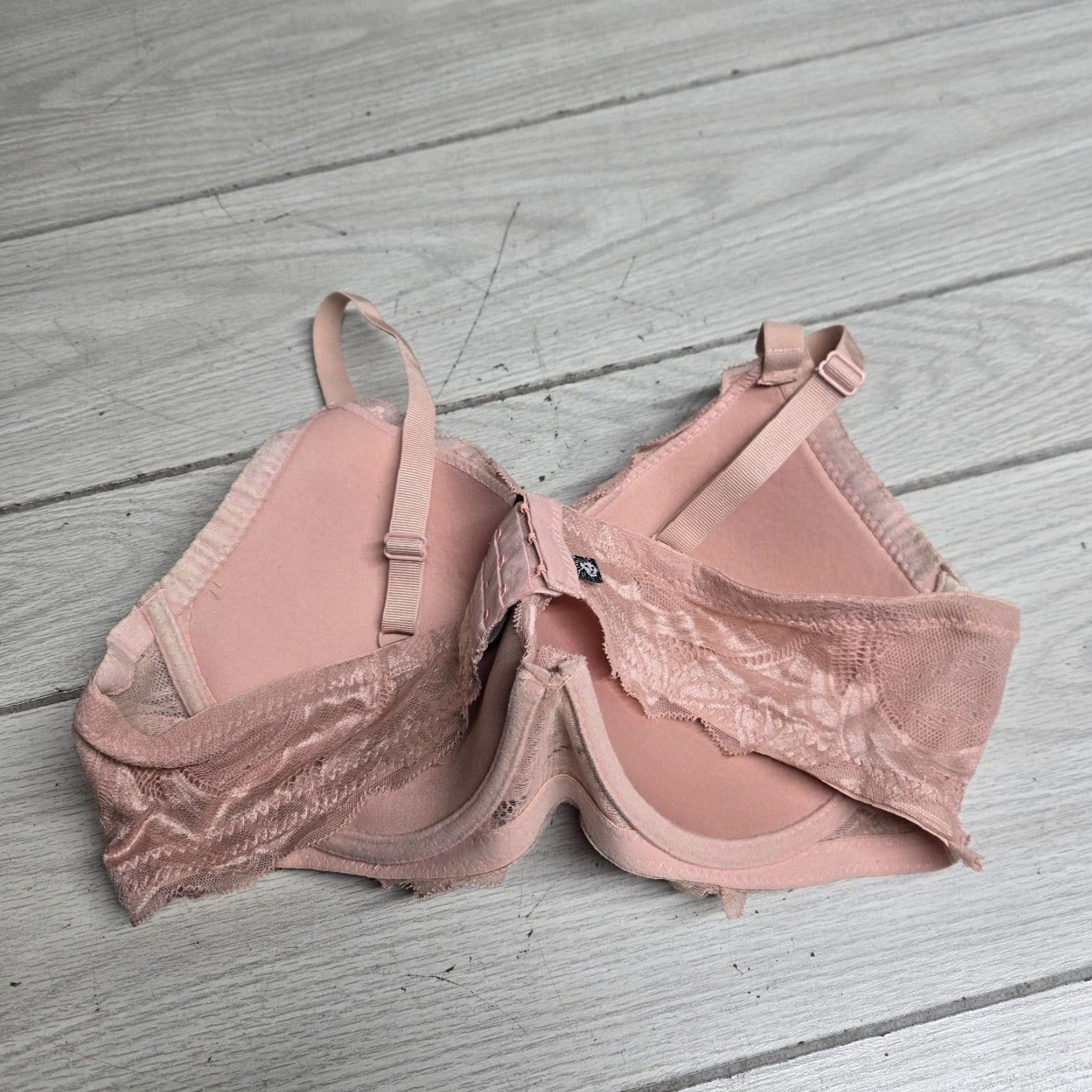 Calvin Klein Calvin Klein Seductive Comfort Unlined Pink Lace Bra 40C Women Size ONE SIZE - 3 Thumbnail