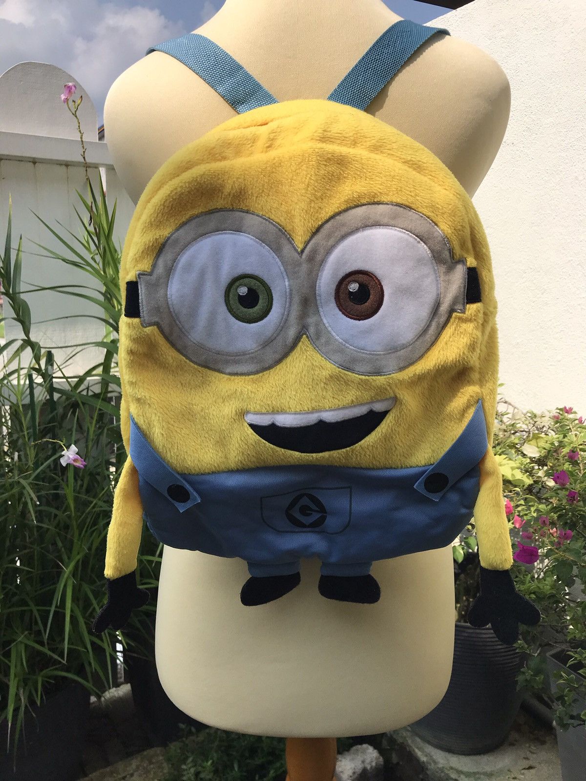 Japanese Brand DESPICABLE ME 3 MINIONS ESCAPE PREMIUM PLUSH BACKPACK Size ONE SIZE - 1 Thumbnail