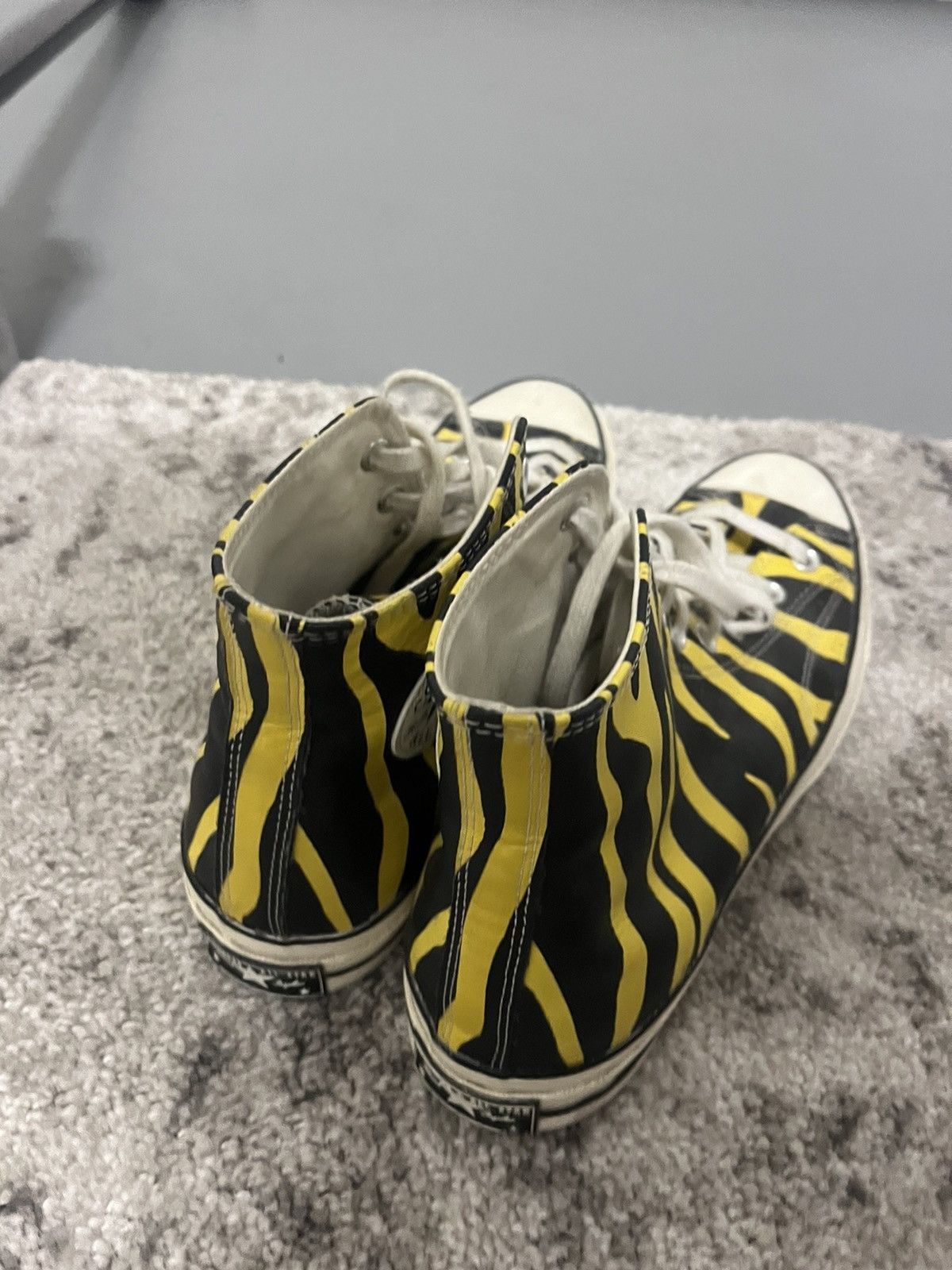 Converse Converse High Tops Black/Yellow Zebra Size US 10 / EU 43 - 3 Thumbnail