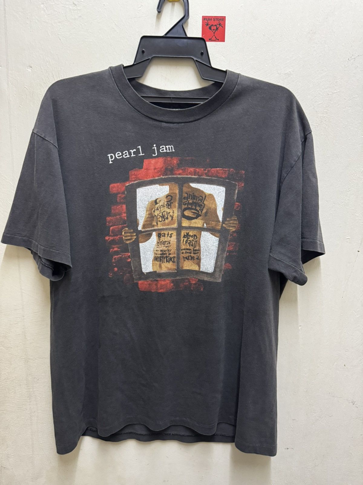 Band Tees Vintage Pearl Jam Size US L / EU 52-54 / 3 - 1 Thumbnail