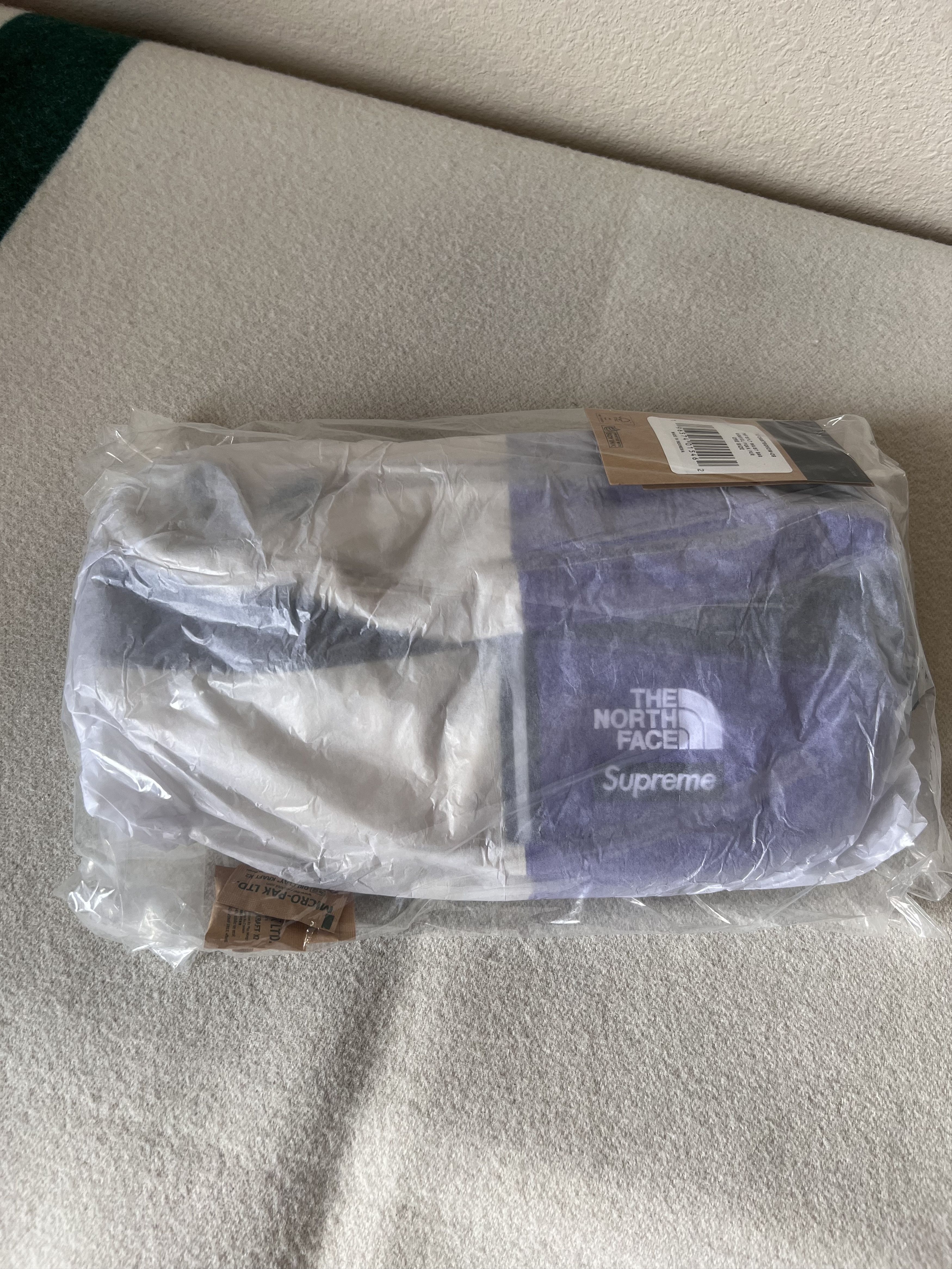 Supreme × The North Face Supreme The North Face Split Waist Bag in Tan Purple Size ONE SIZE - 2 Thumbnail