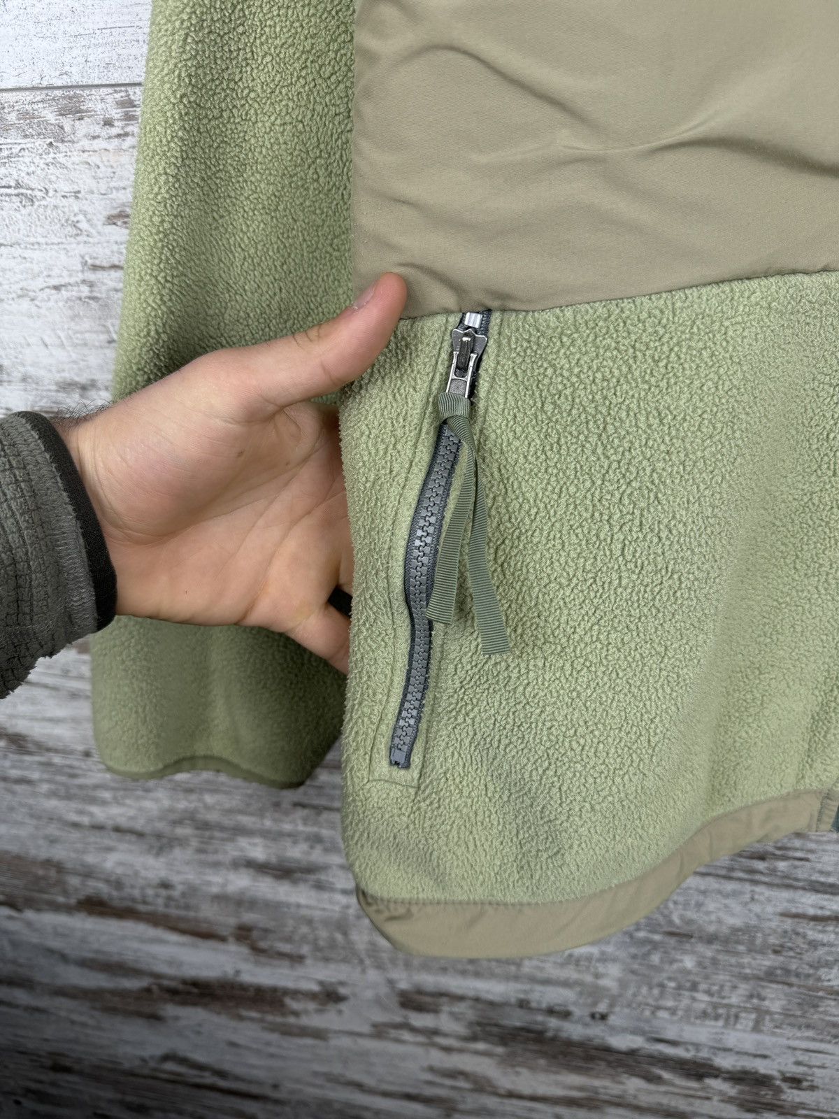 The North Face × Vintage Women’s Vintage The North Face fleece jacket outdoor life Size M / US 6-8 / IT 42-44 - 5 Thumbnail