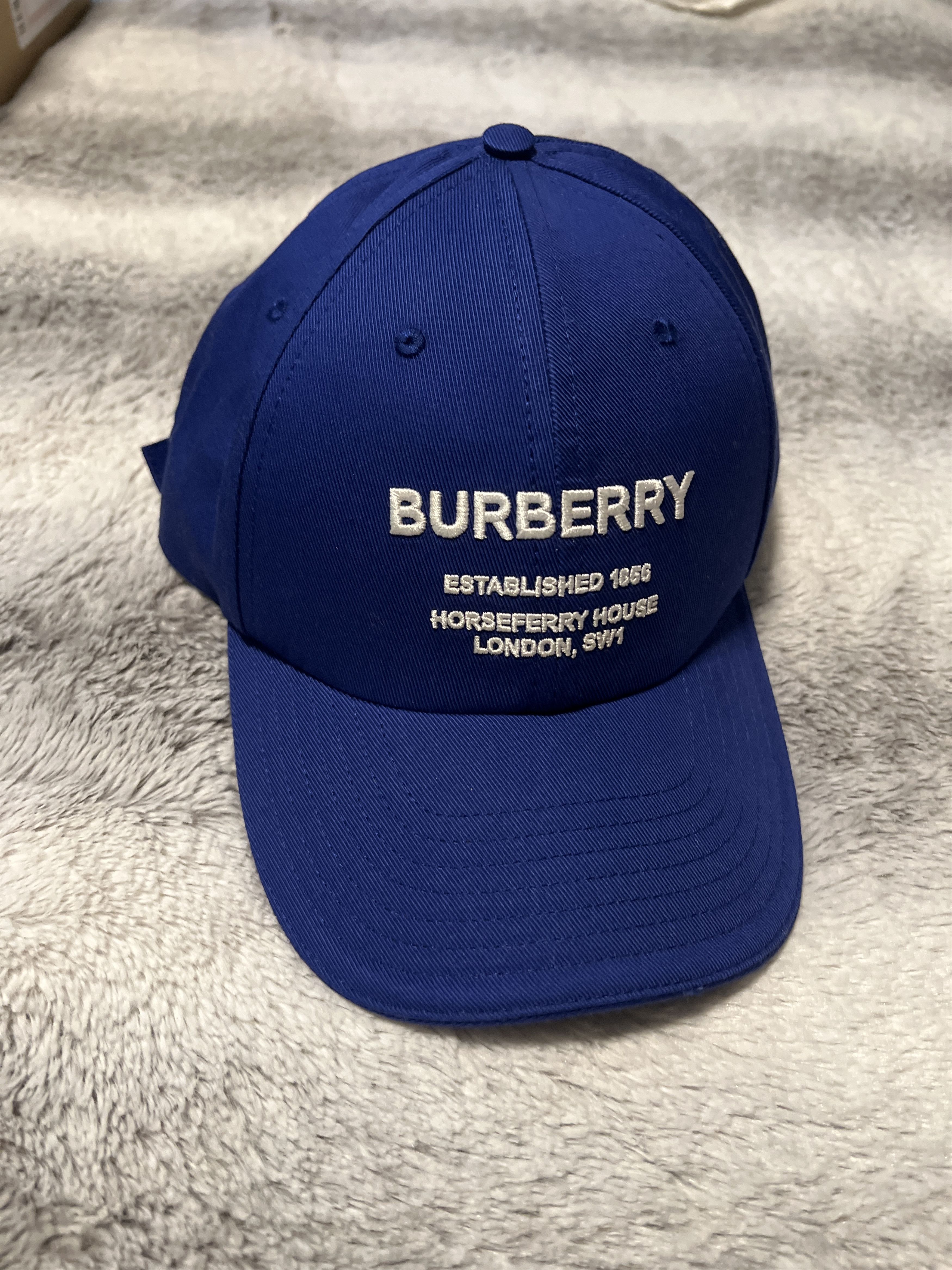 Burberry Horseferry Logo Baseball Cap XL