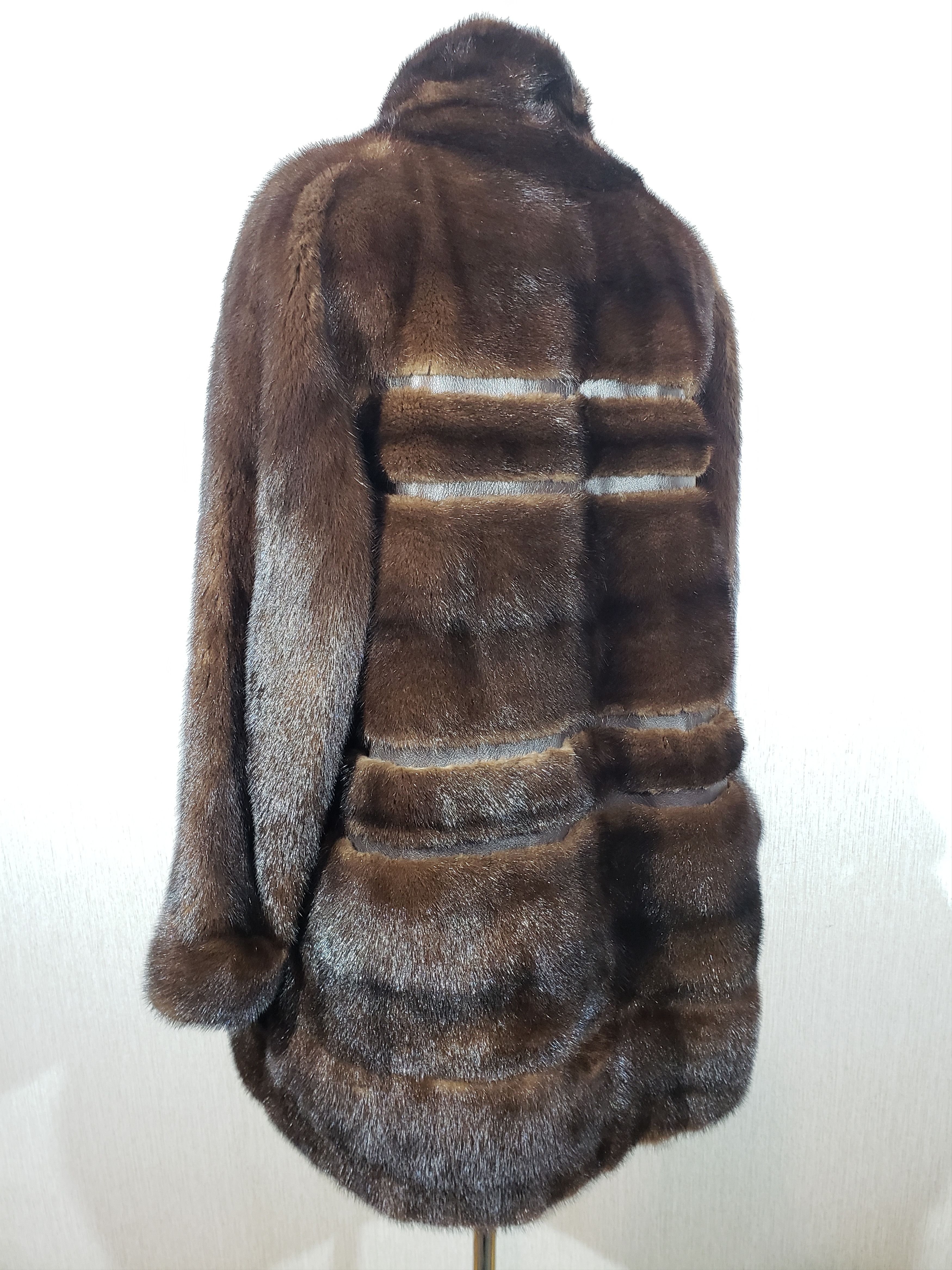 Other Stylish women's mink coat. Size XXL / US 16-18 / IT 52-54 - 5 Thumbnail