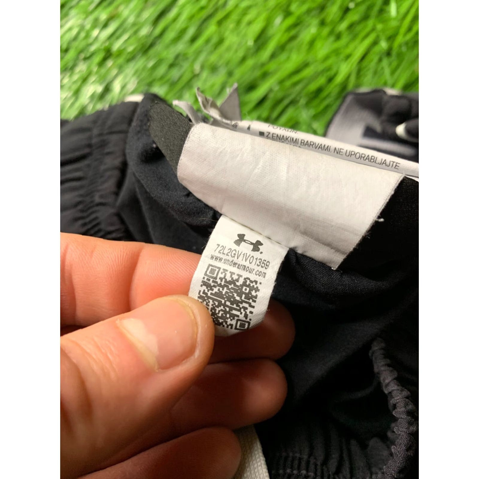 Under Armour UNDER ARMOUR HEATGEAR ORIGINAL MEN TRAINING SHORTS SIZE L LARGE Size US 33 - 6 Thumbnail