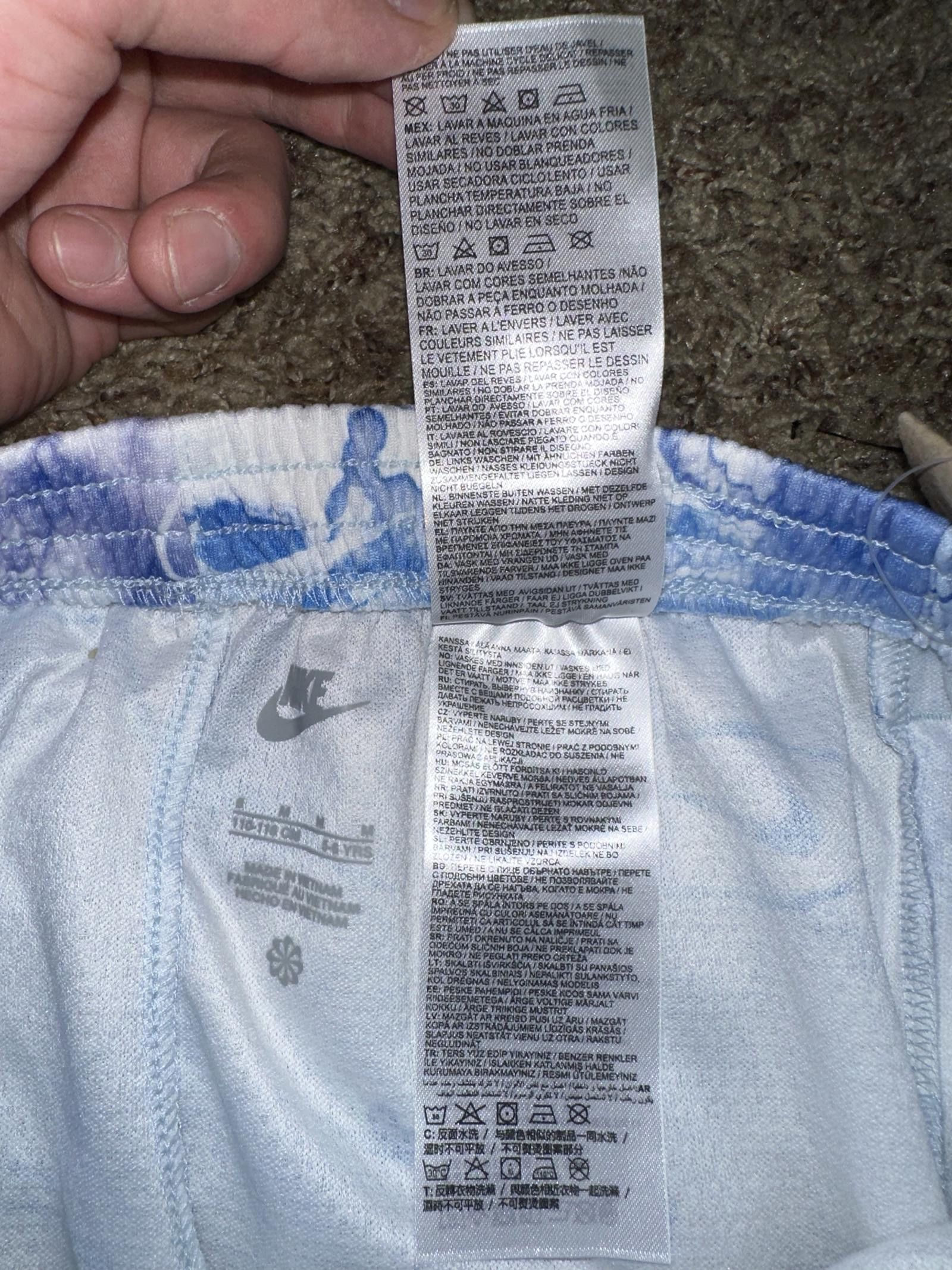 Nike Nike Little Kids (boys) Daze Watercolor Logo Print Shorts Size US 26 / EU 42 - 6 Thumbnail