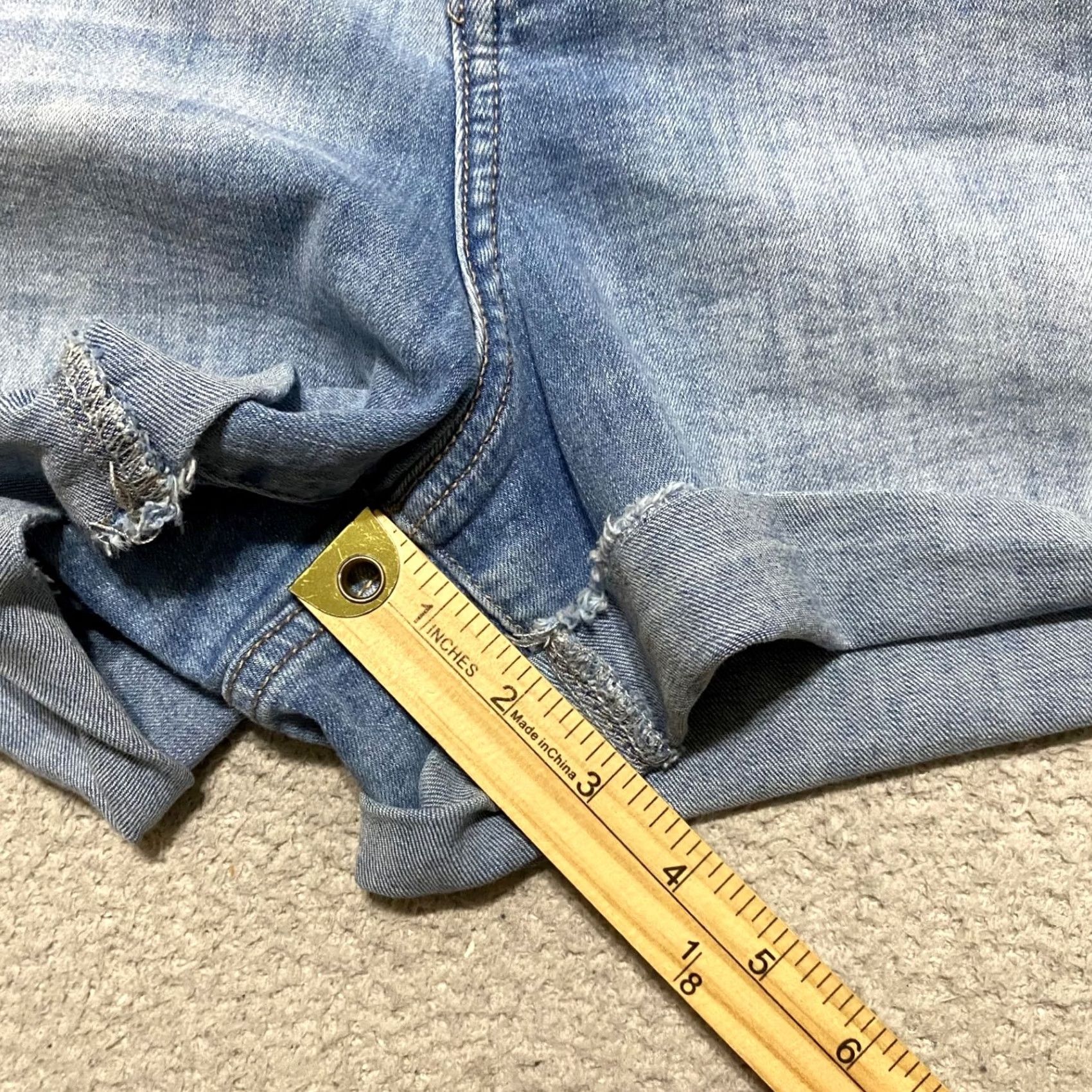 Torrid Torrid Plus 24 Denim Shorts Jean 3in Inseam High Rise Cut-Off Blue Elastic Pockets 5-Pocket Womens Jeans Shorts Regular Rise Vintage: No Size 42" / US 20 - 5 Thumbnail
